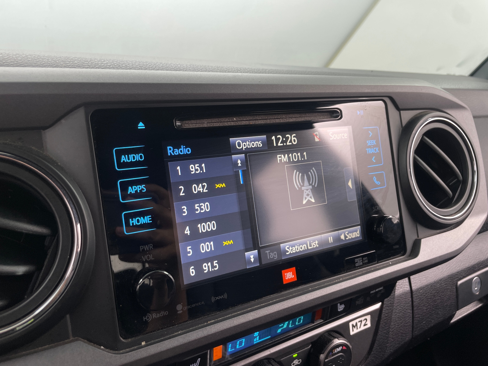 Thumbnail: 2019 Toyota Tacoma - 3