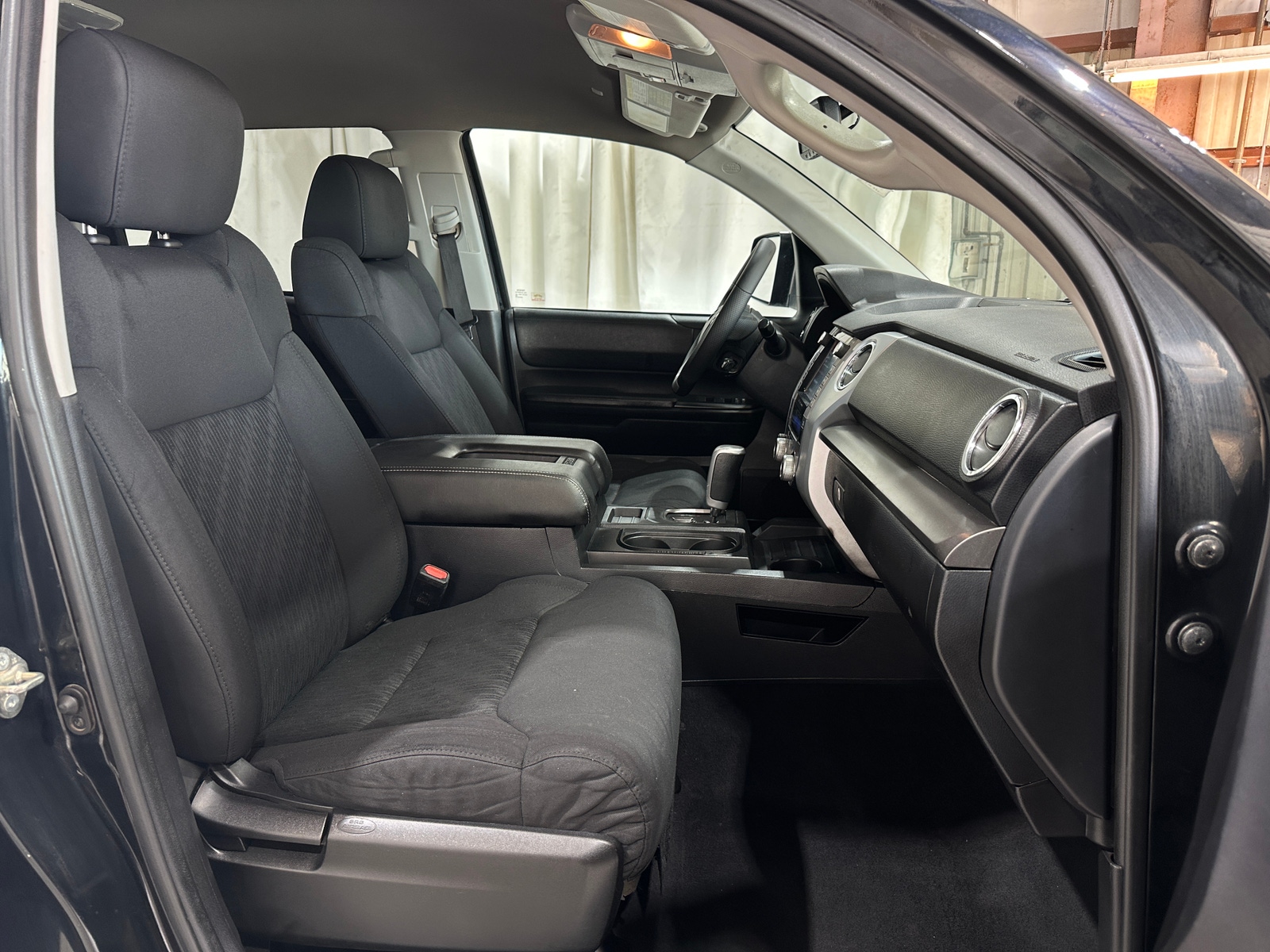 Thumbnail: 2020 Toyota Tundra - 2