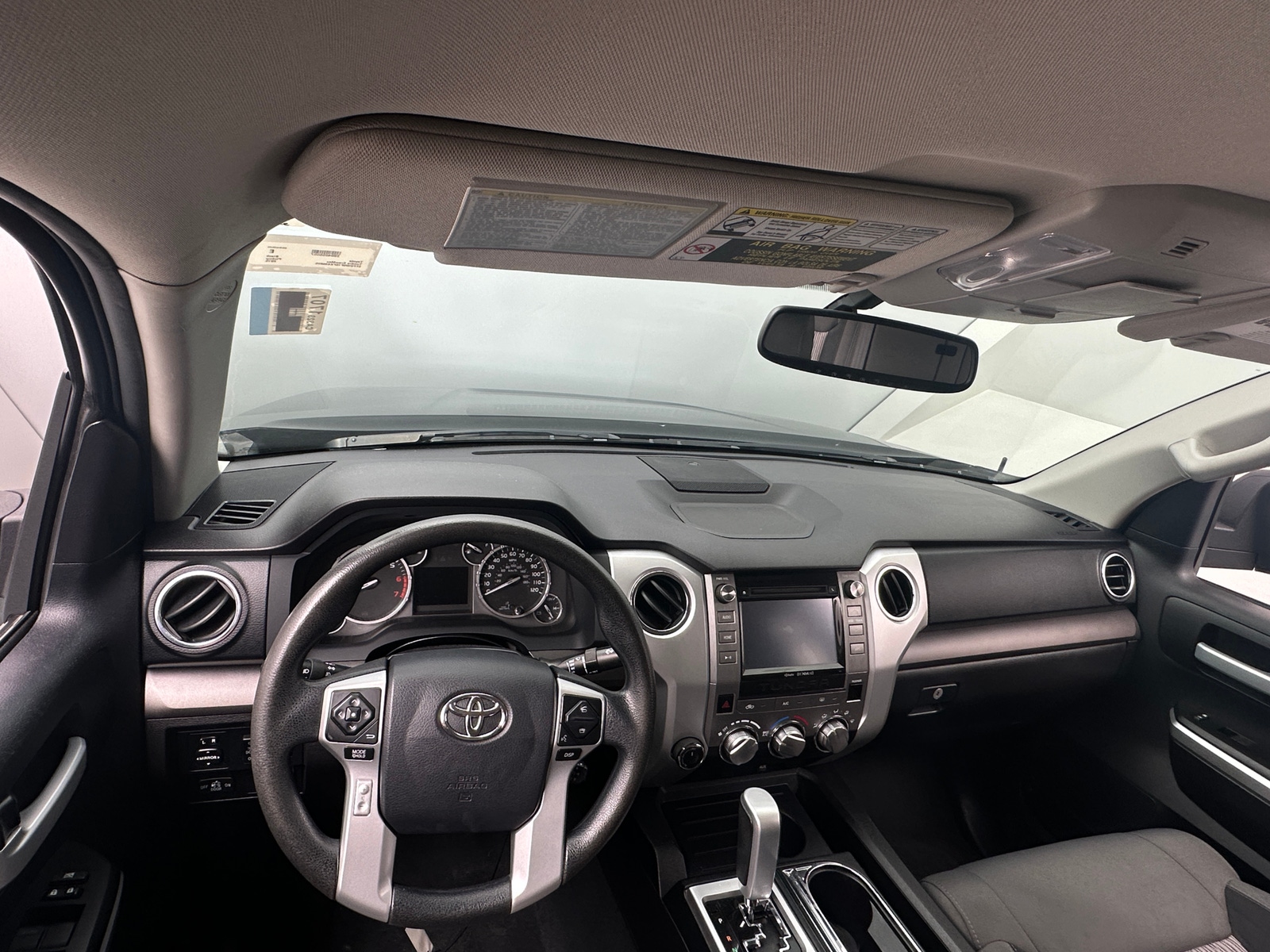 Thumbnail: 2015 Toyota Tundra - 3