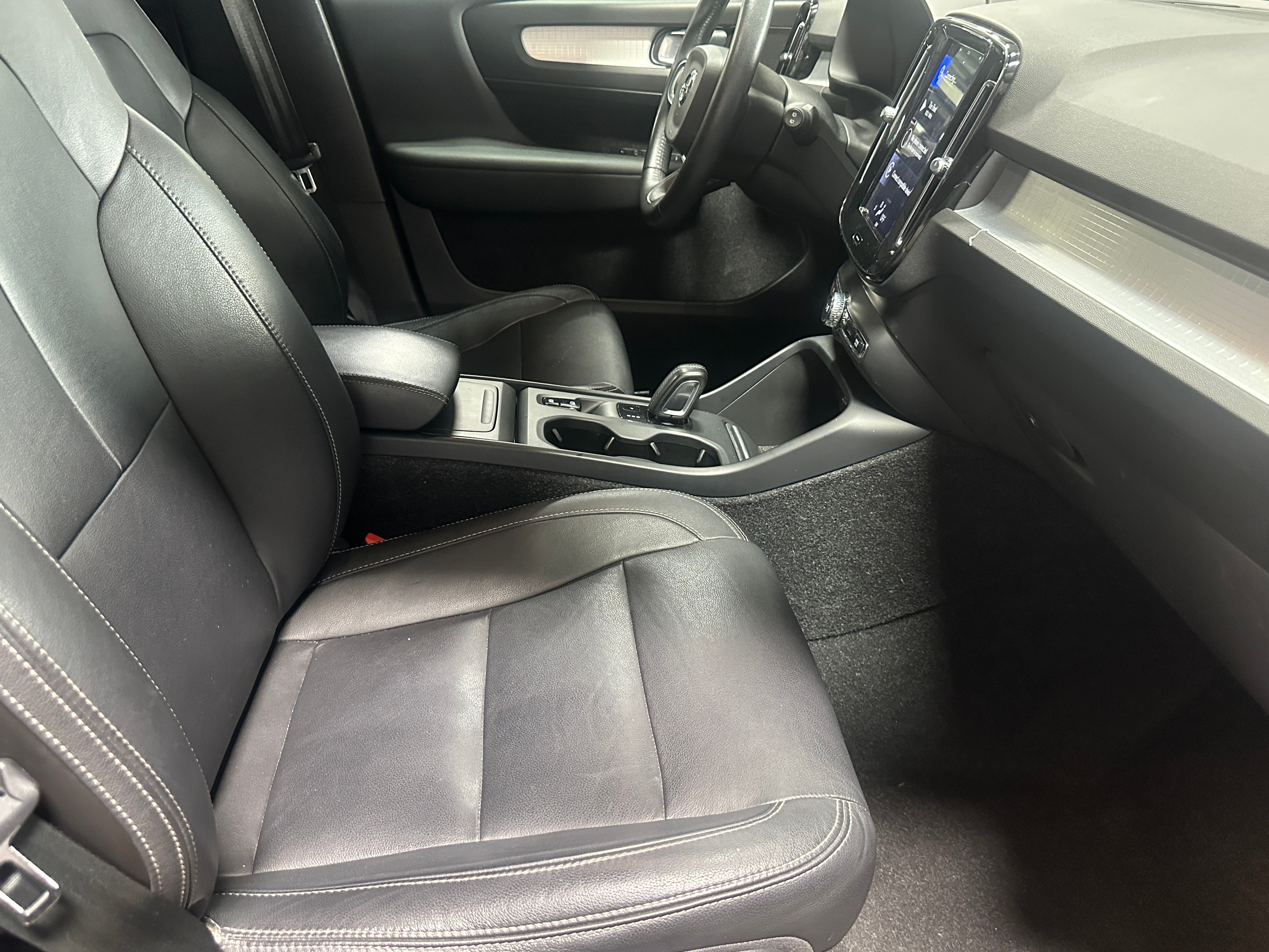 2019 Volvo XC40