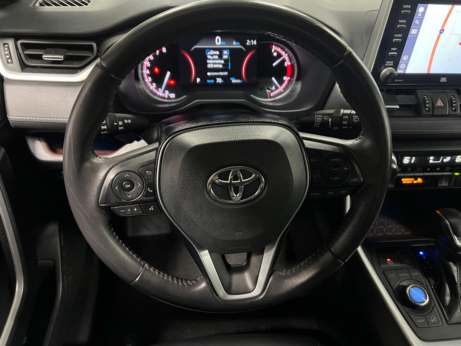 Thumbnail: 2021 Toyota RAV4 - 4