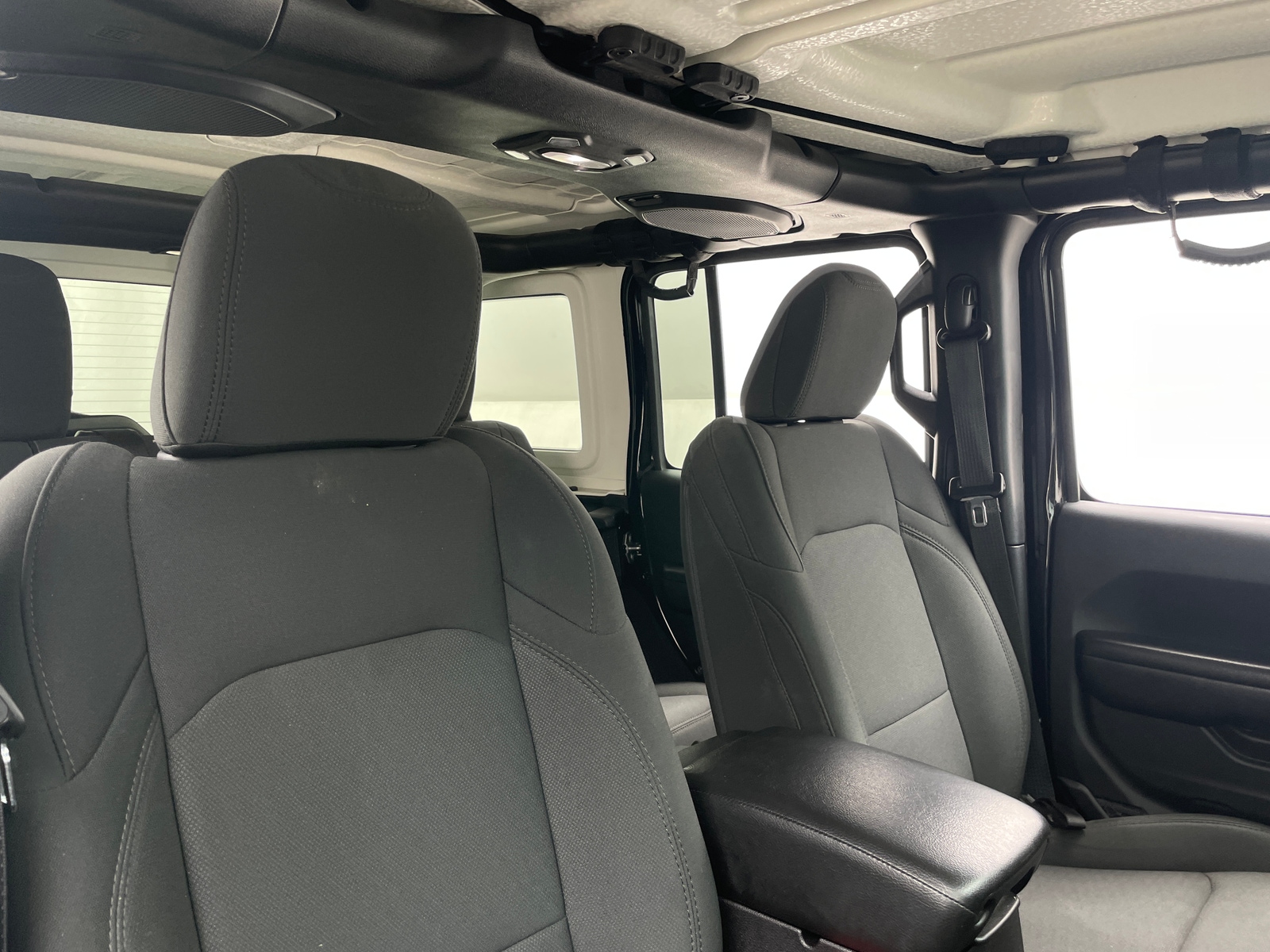 Thumbnail: 2018 Jeep Wrangler - 2