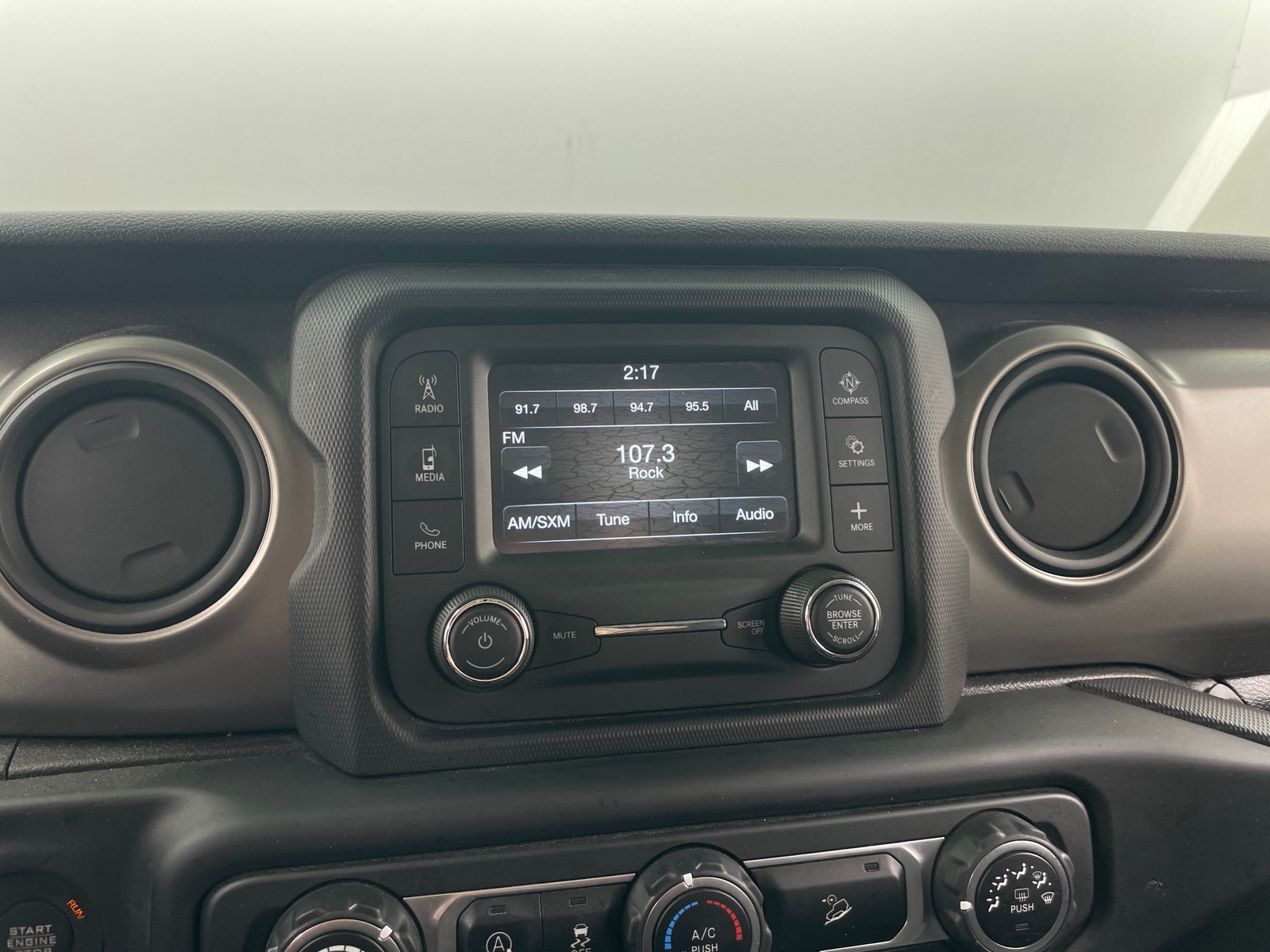 Thumbnail: 2018 Jeep Wrangler - 4