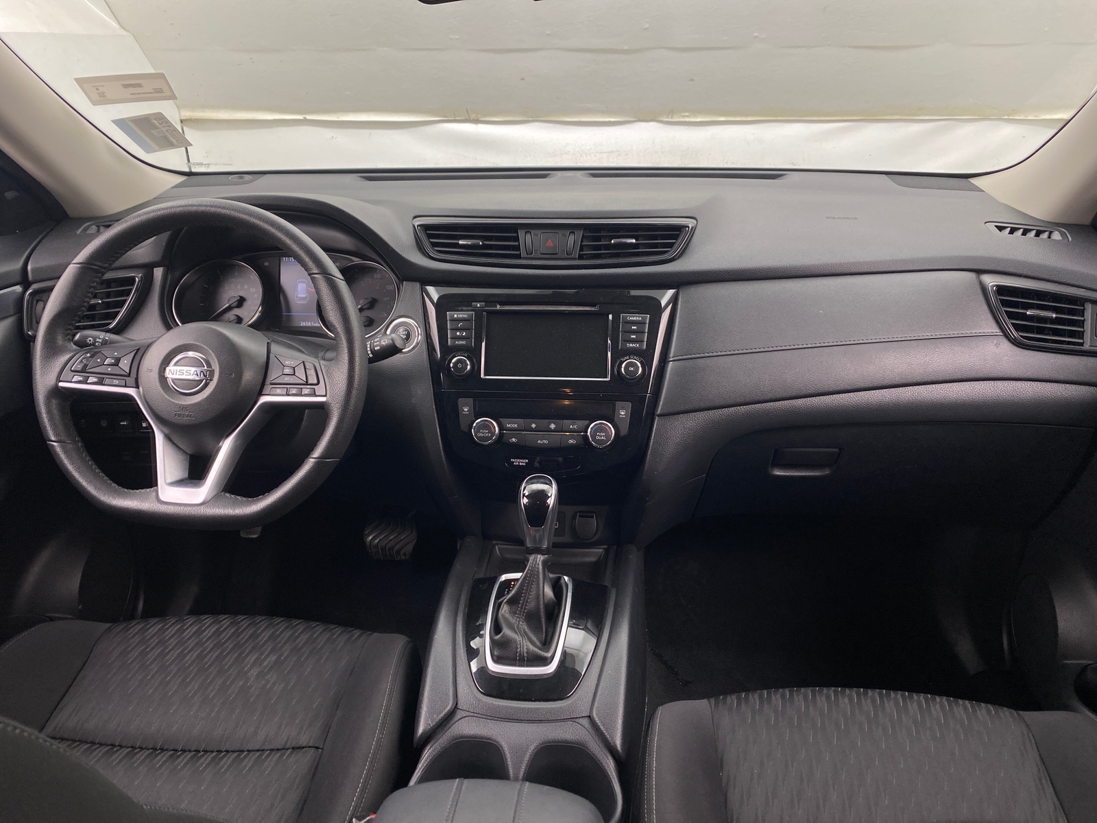 Thumbnail: 2019 Nissan Rogue - 3