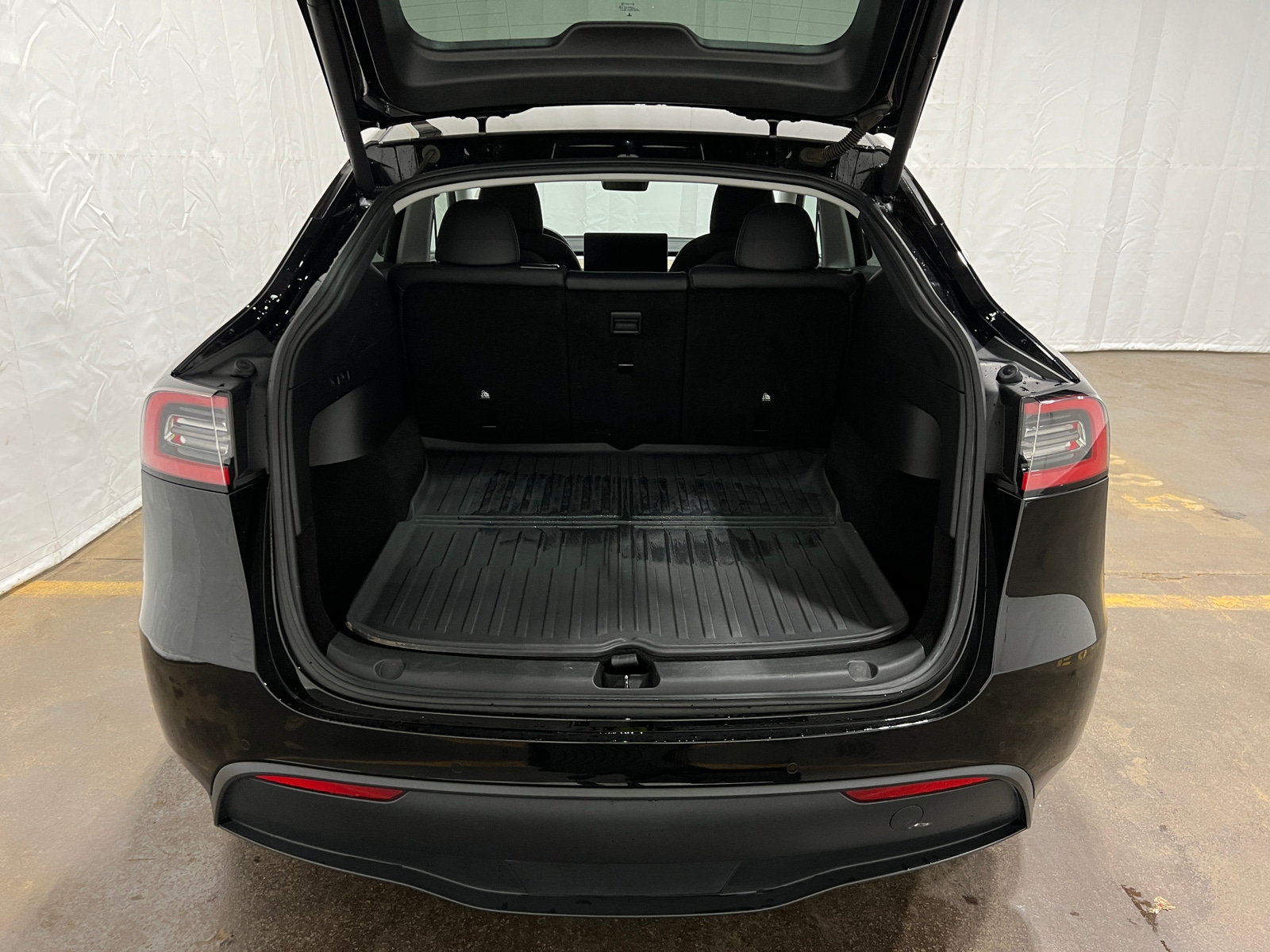 Thumbnail: 2021 Tesla Model Y - 6