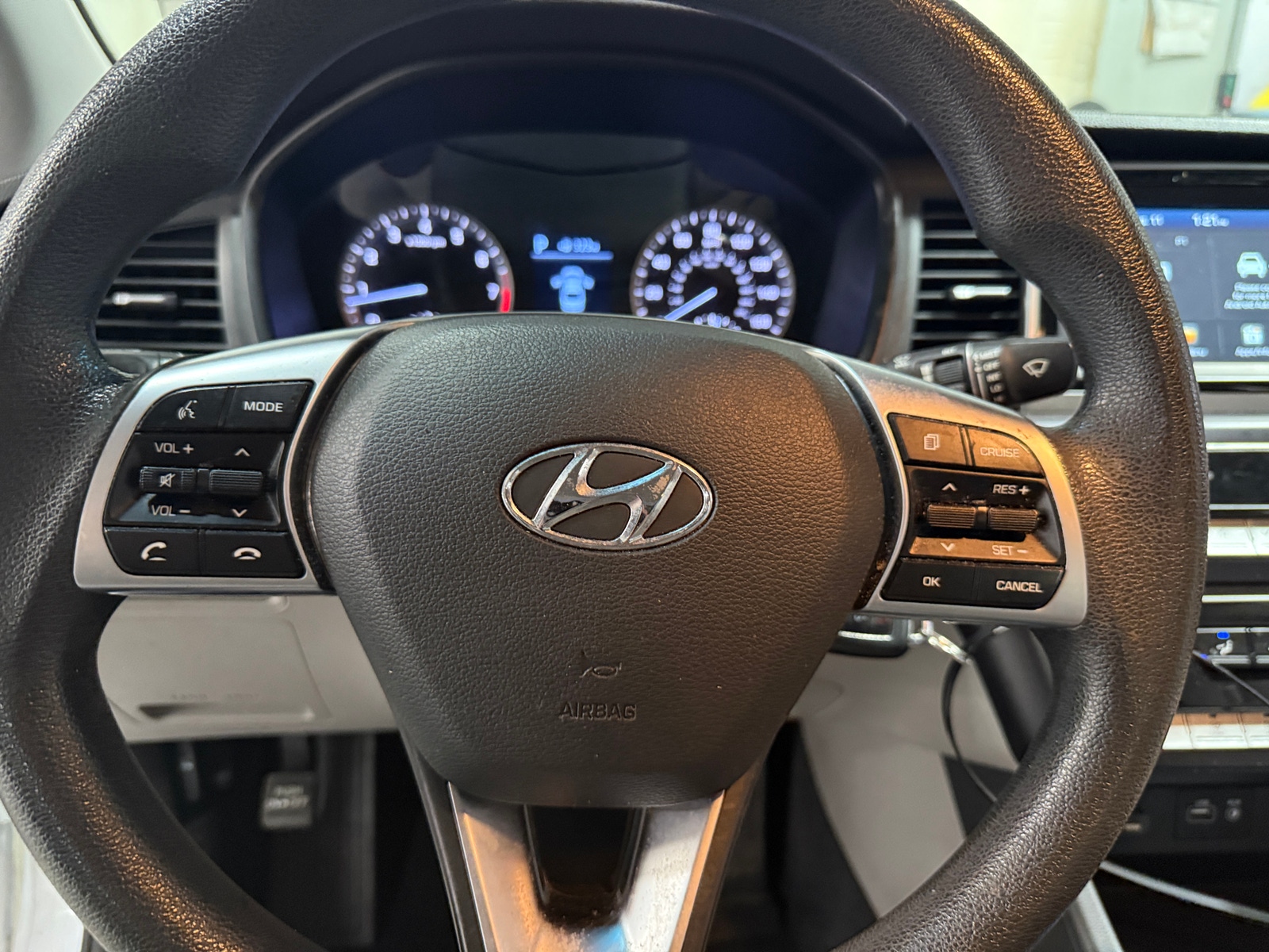 Thumbnail: 2019 Hyundai Sonata - 5
