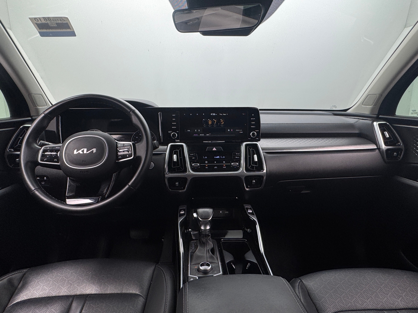 Thumbnail: 2022 Kia Sorento - 2