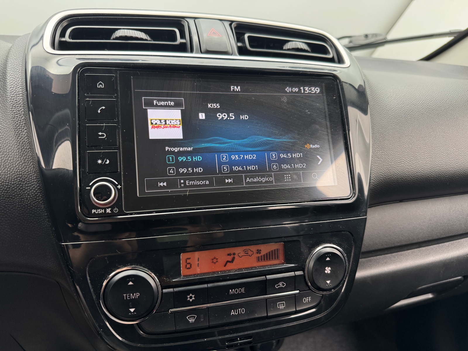 Thumbnail: 2021 Mitsubishi Mirage - 3