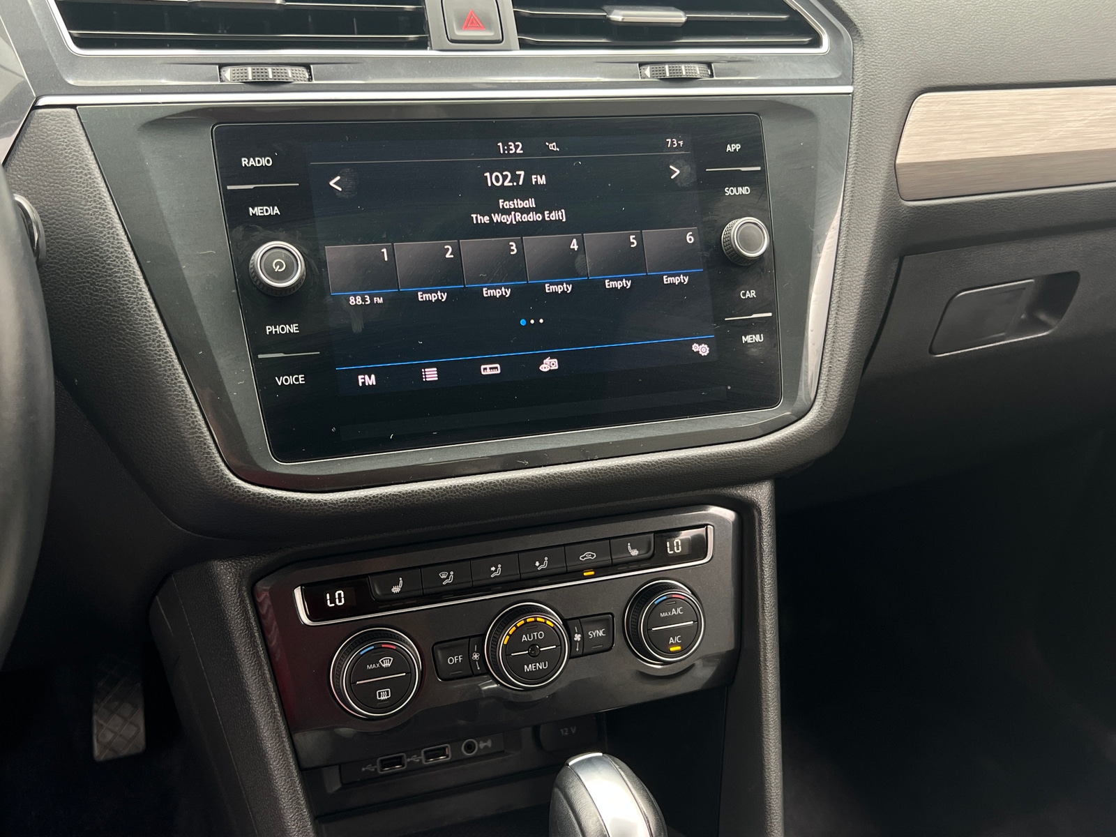 Thumbnail: 2019 Volkswagen Tiguan - 3