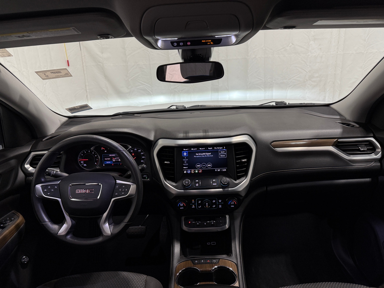 Thumbnail: 2021 GMC Acadia - 3