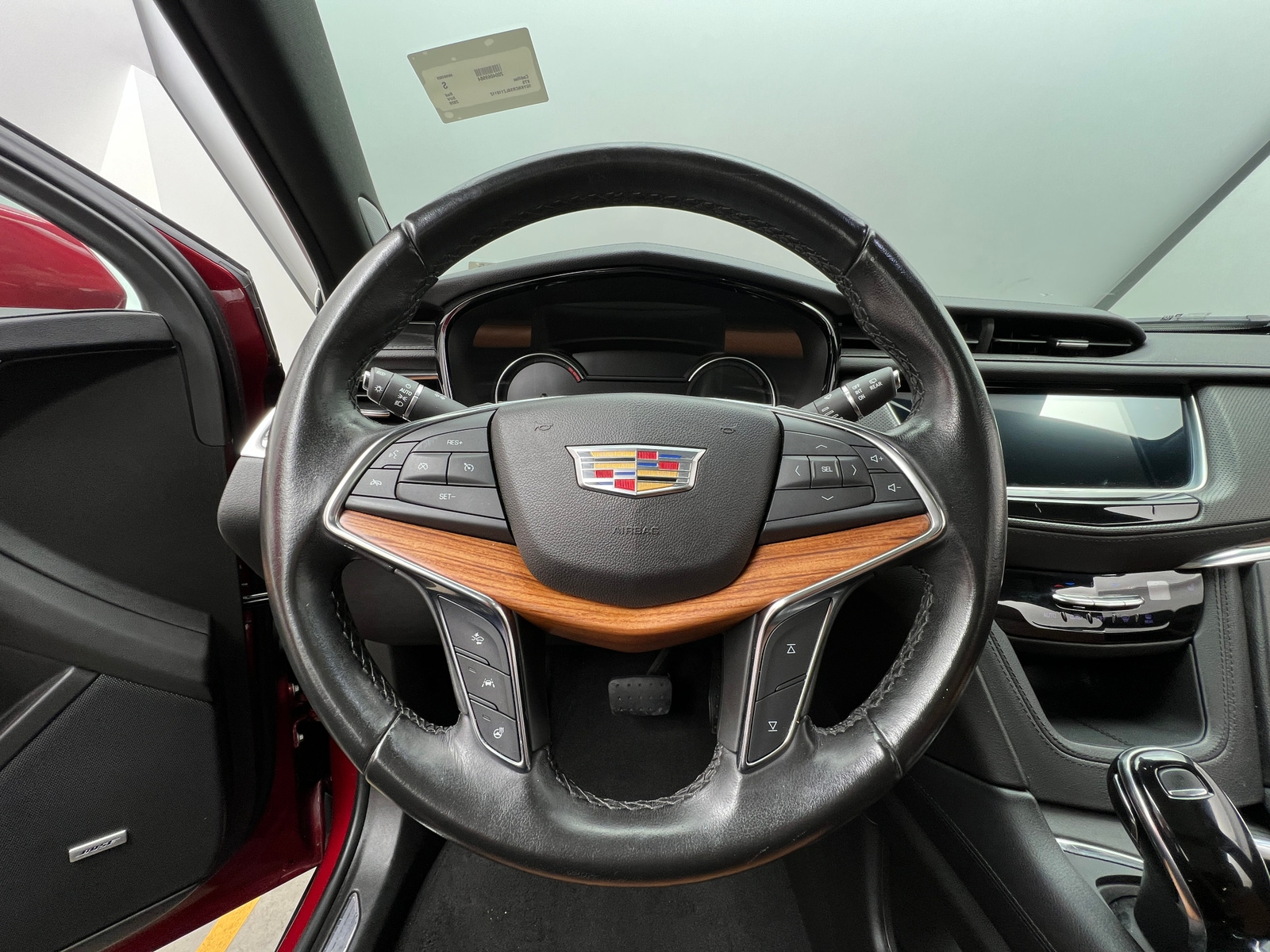 Thumbnail: 2020 Cadillac XT5 - 4
