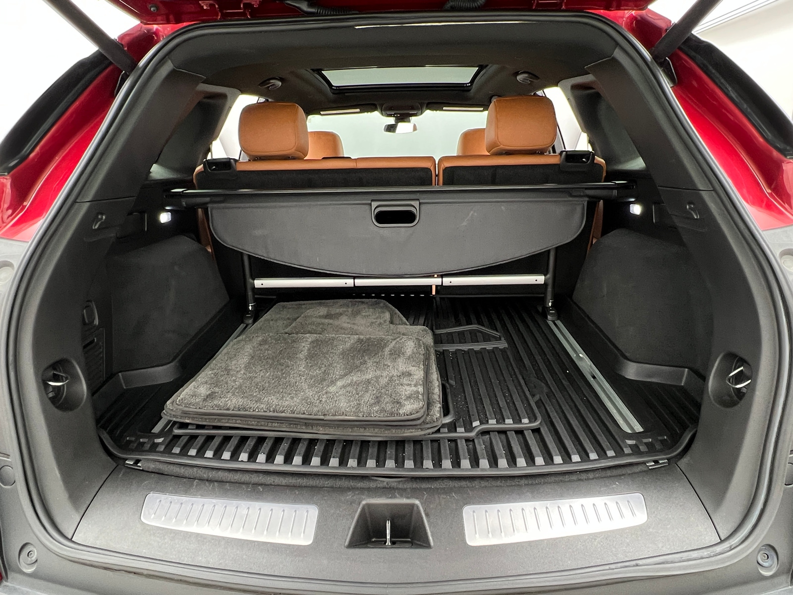 Thumbnail: 2020 Cadillac XT5 - 6