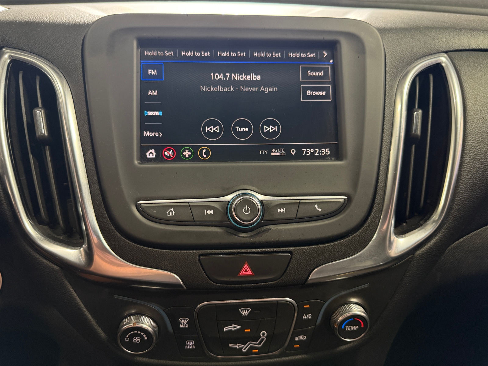 Thumbnail: 2021 Chevrolet Equinox - 4