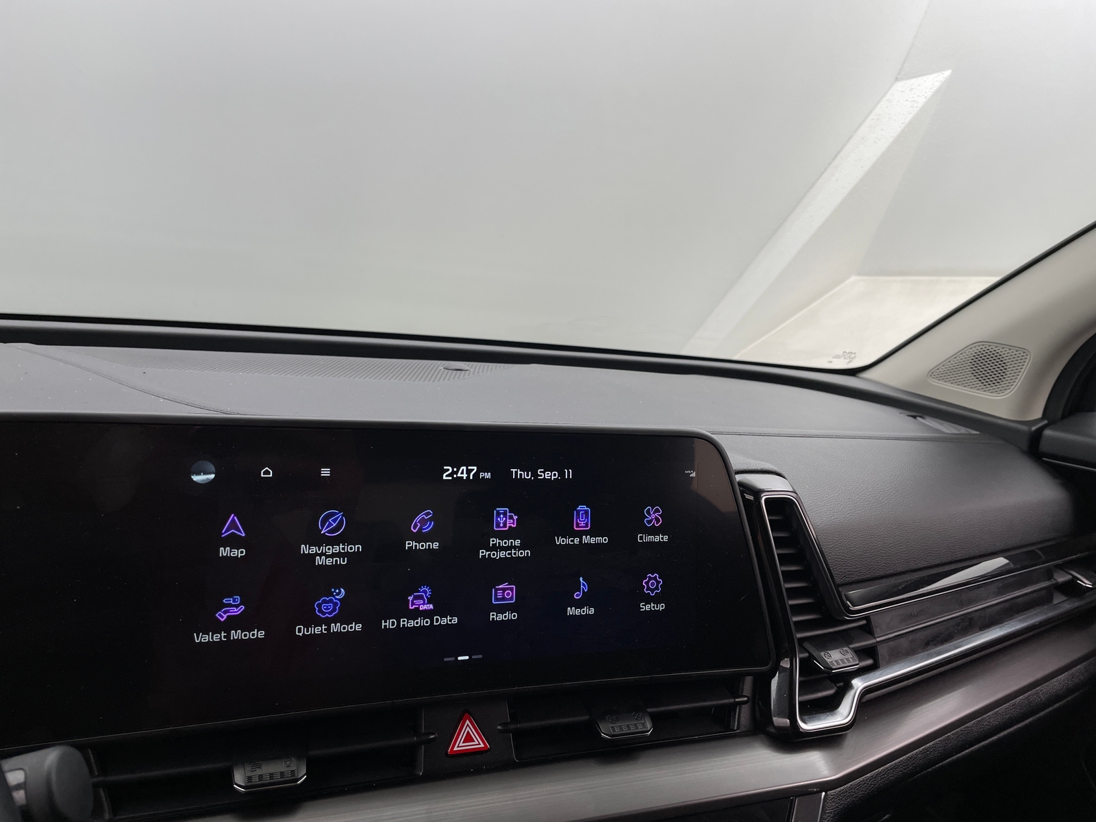 Thumbnail: 2023 Kia Sportage - 3