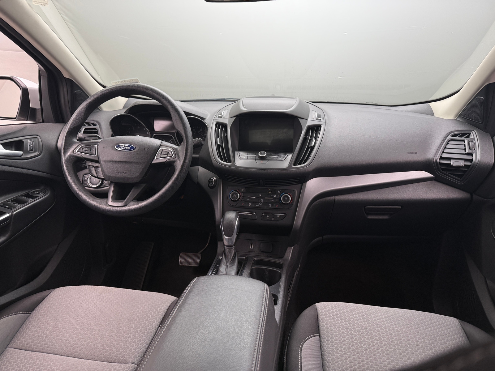 Thumbnail: 2019 Ford Escape - 3