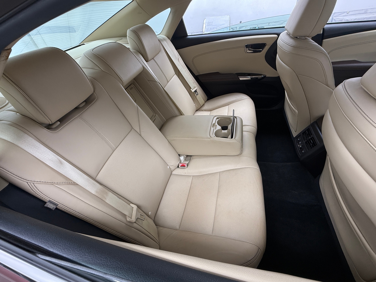 Thumbnail: 2018 Toyota Avalon - 5