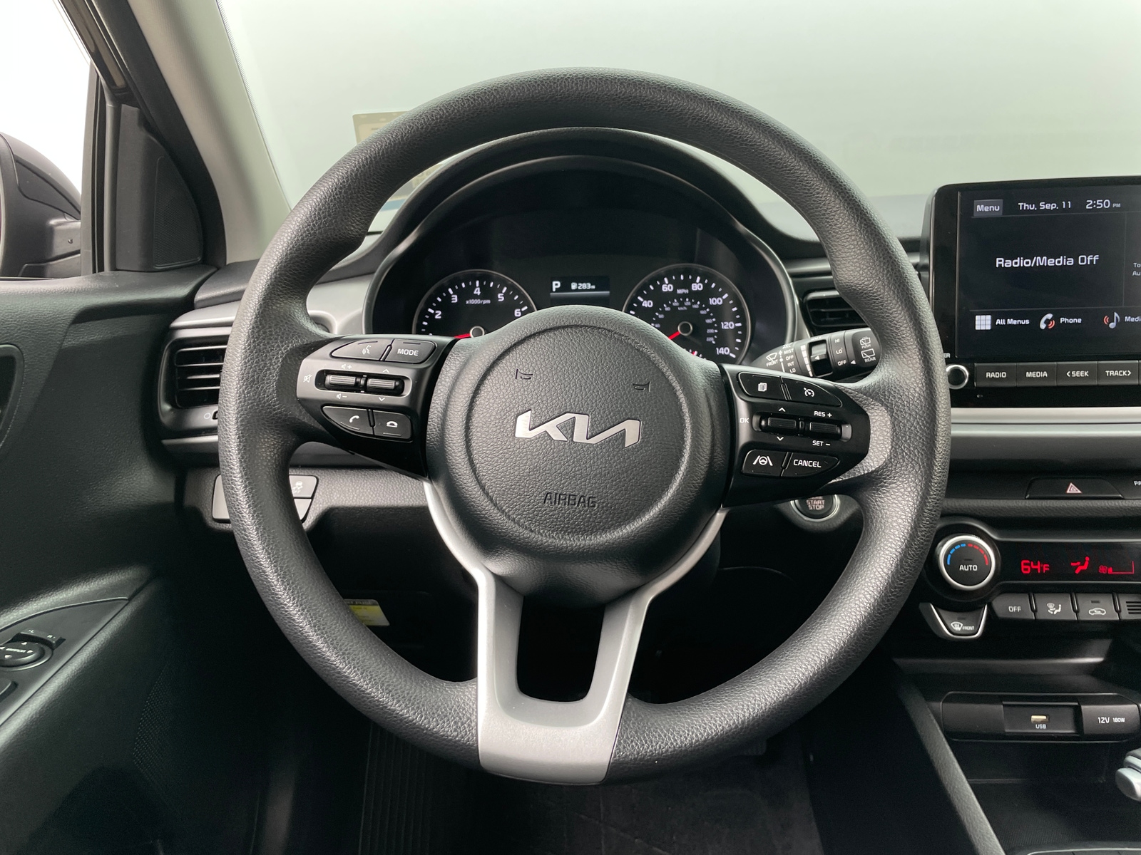 Thumbnail: 2022 Kia Rio - 5