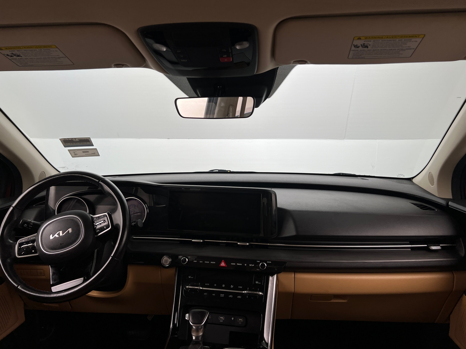 Thumbnail: 2023 Kia Carnival - 2