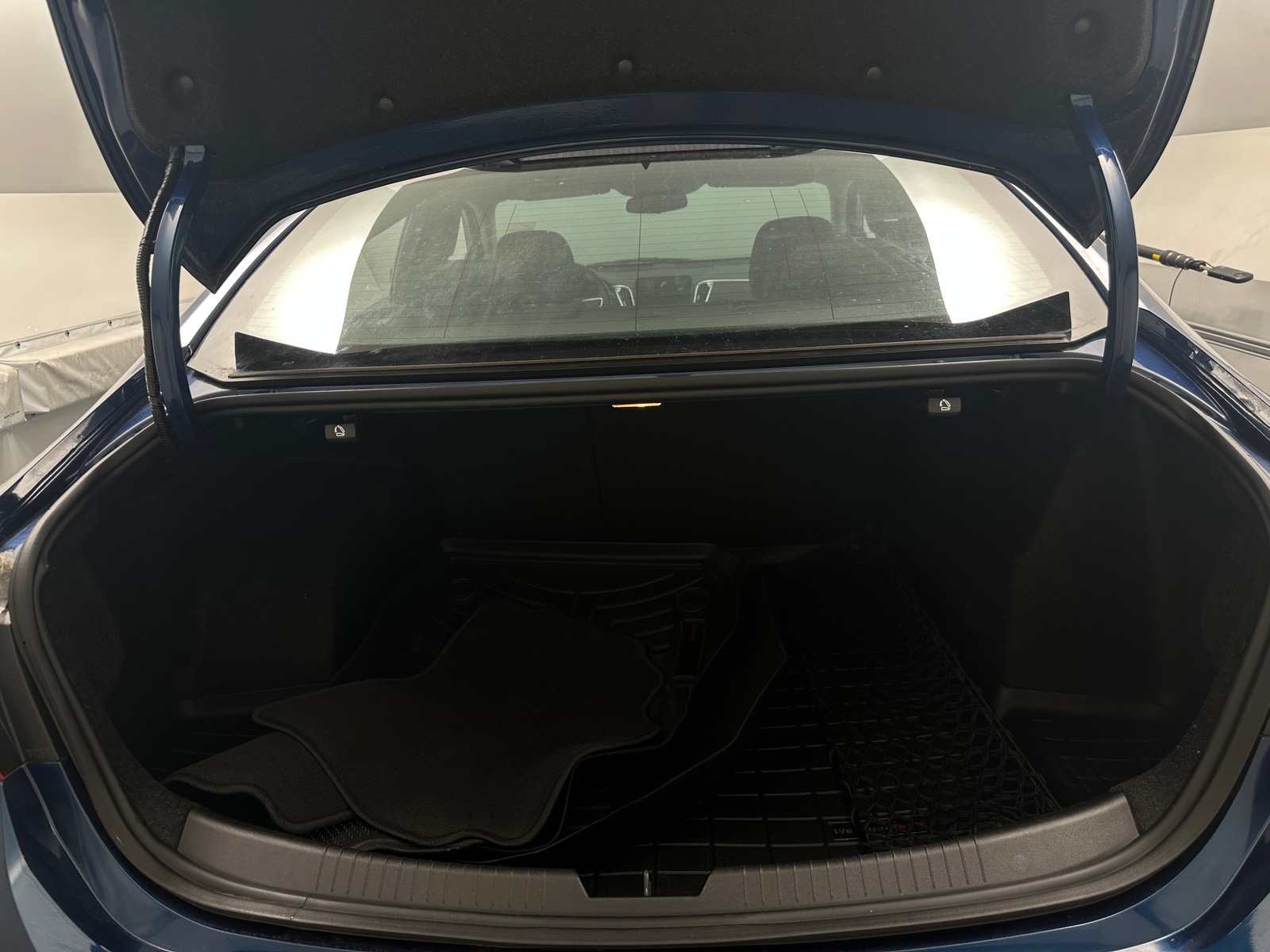 Thumbnail: 2019 Chevrolet Malibu - 7