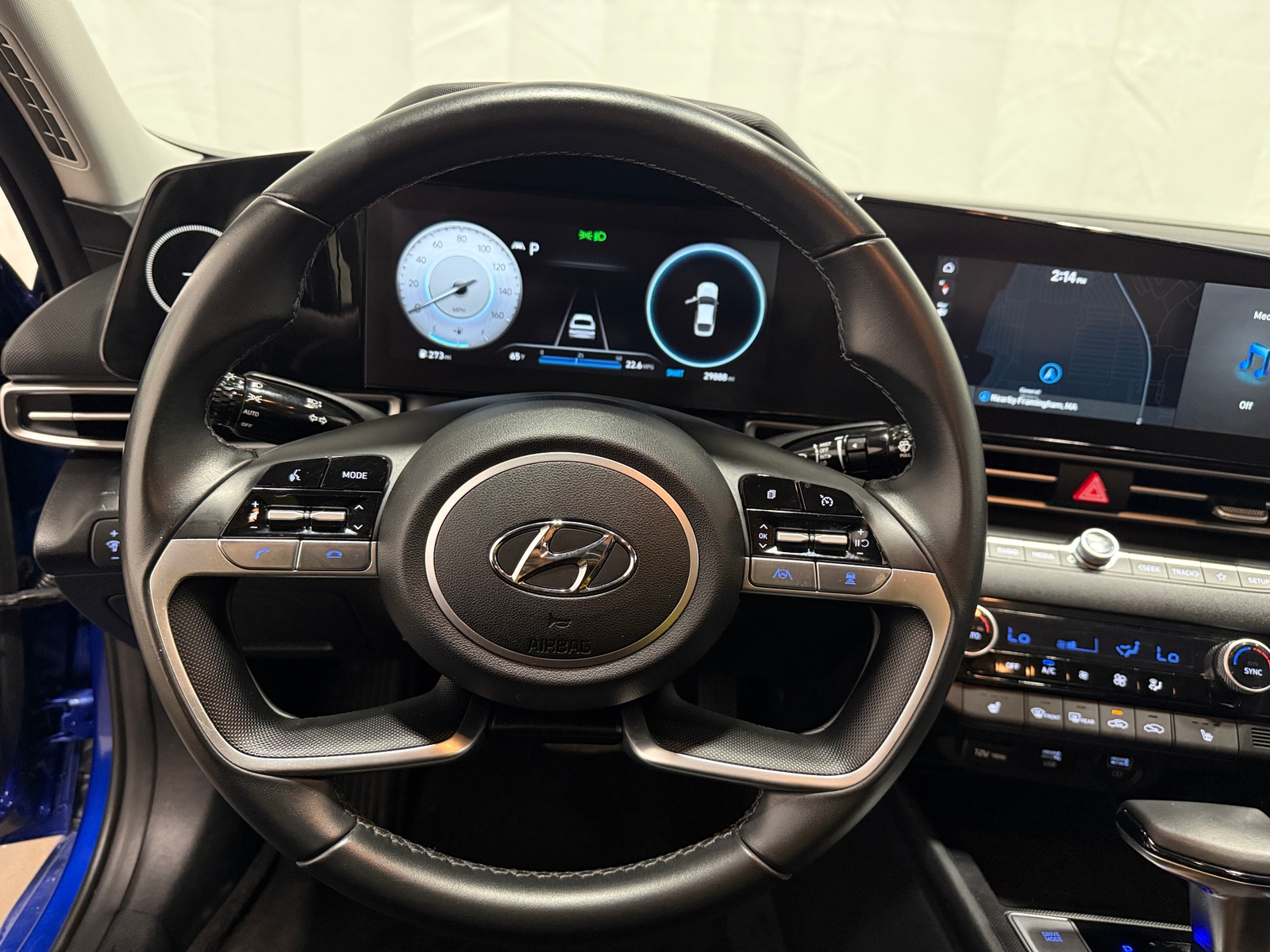 Thumbnail: 2023 Hyundai Elantra - 5