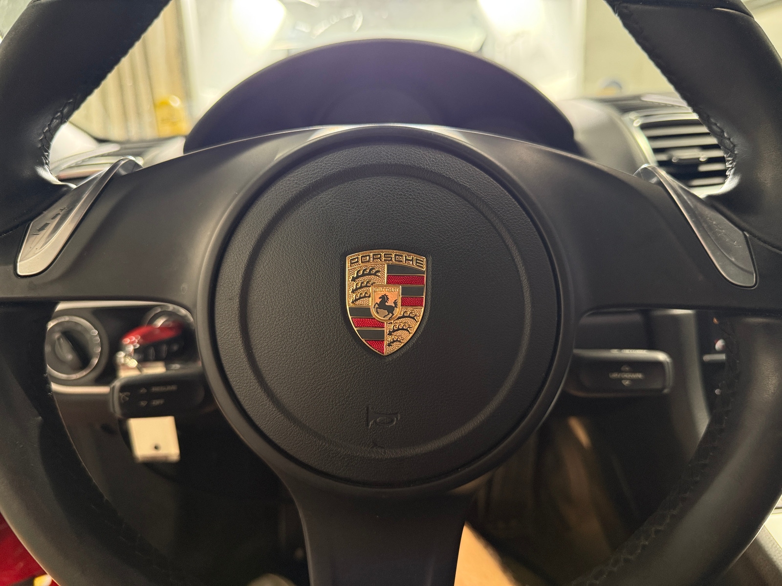 Thumbnail: 2013 Porsche Boxster - 4
