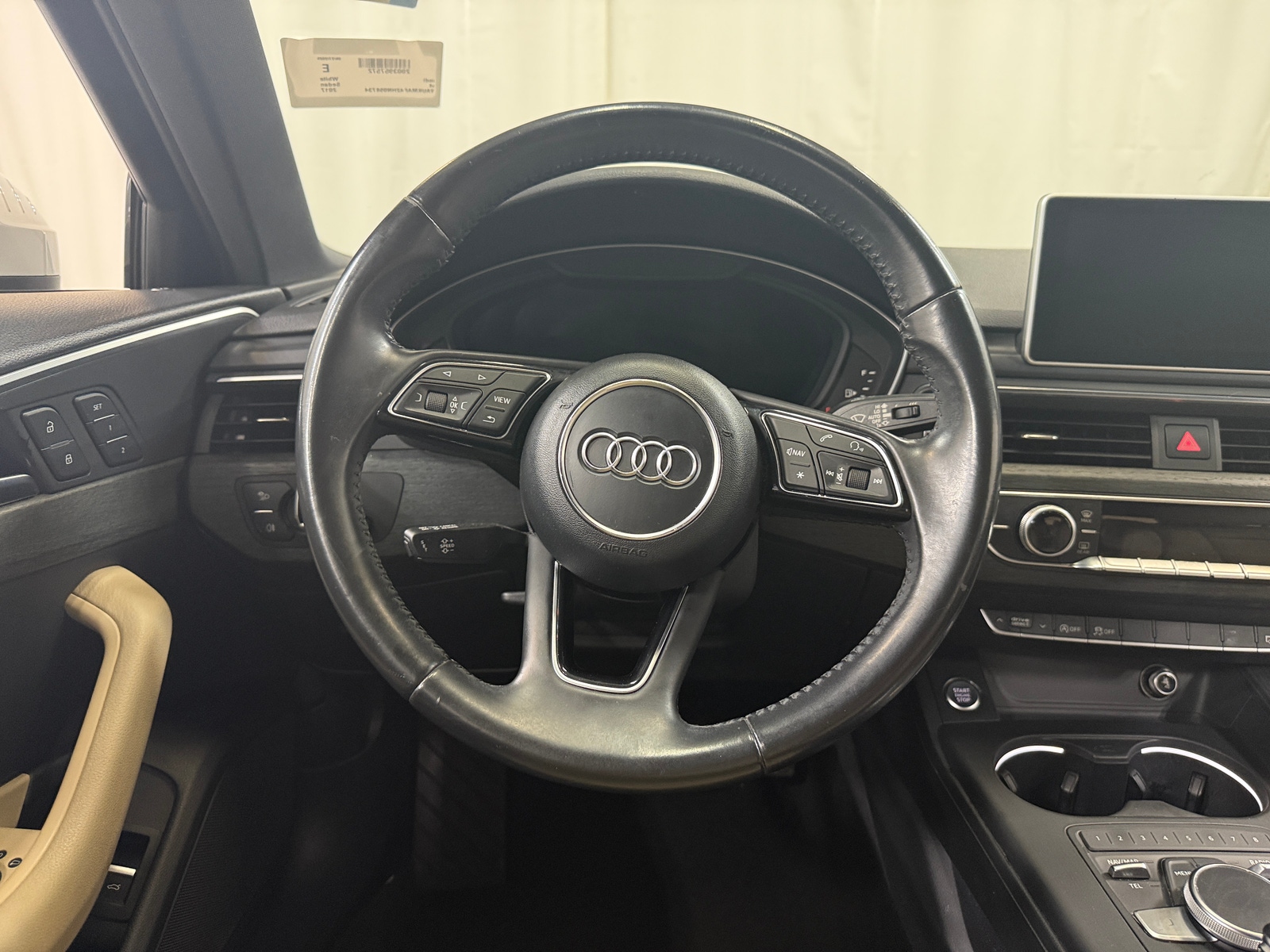 Thumbnail: 2017 Audi A4 - 4