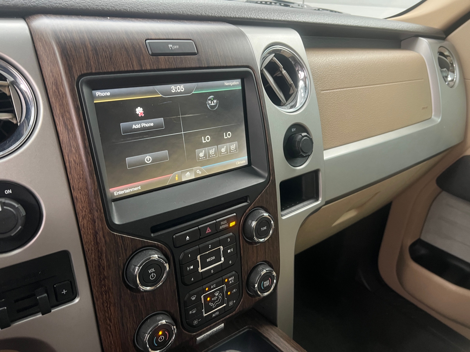 Thumbnail: 2014 Ford Econoline - 3