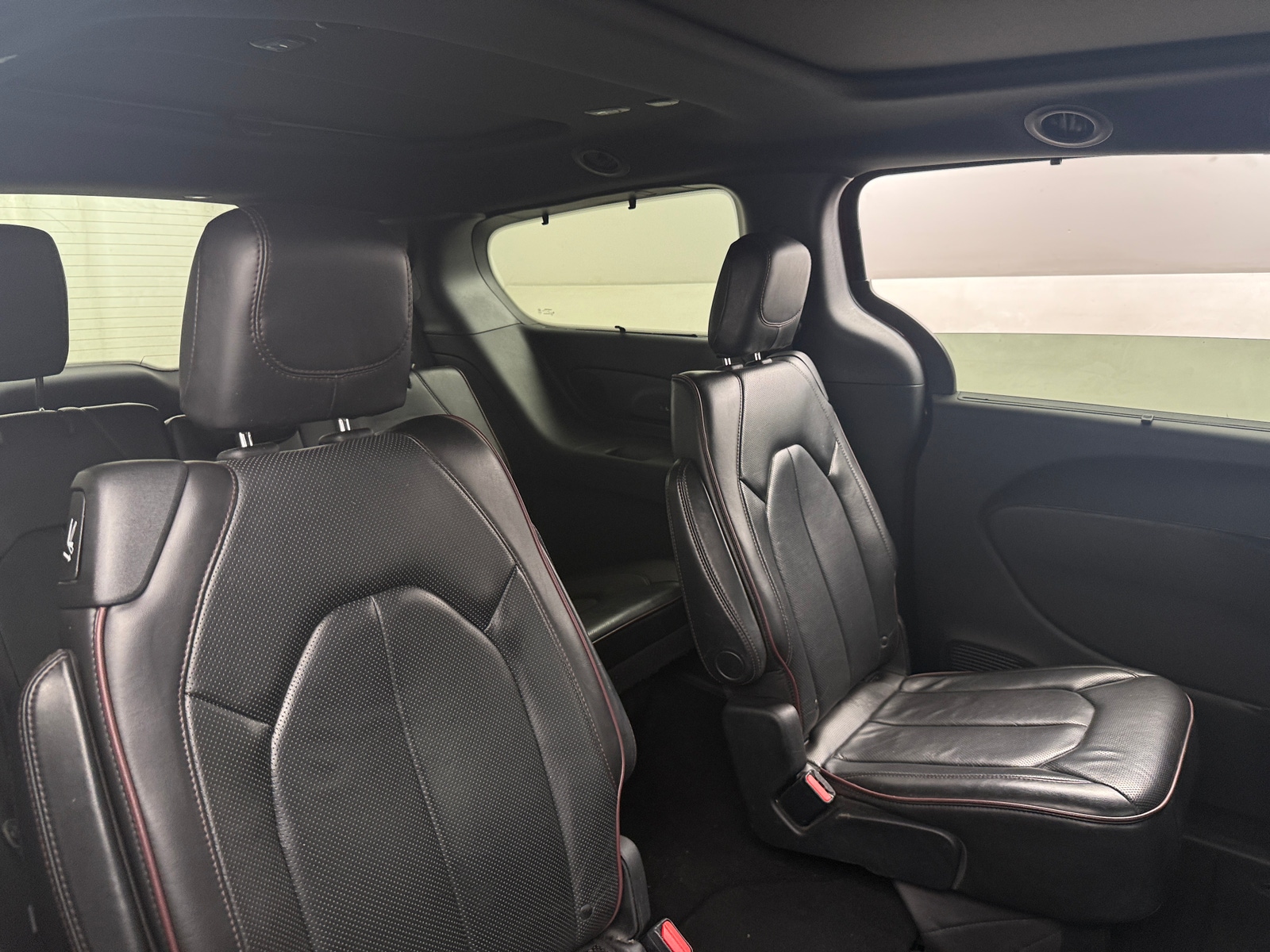 Thumbnail: 2020 Chrysler Pacifica - 5