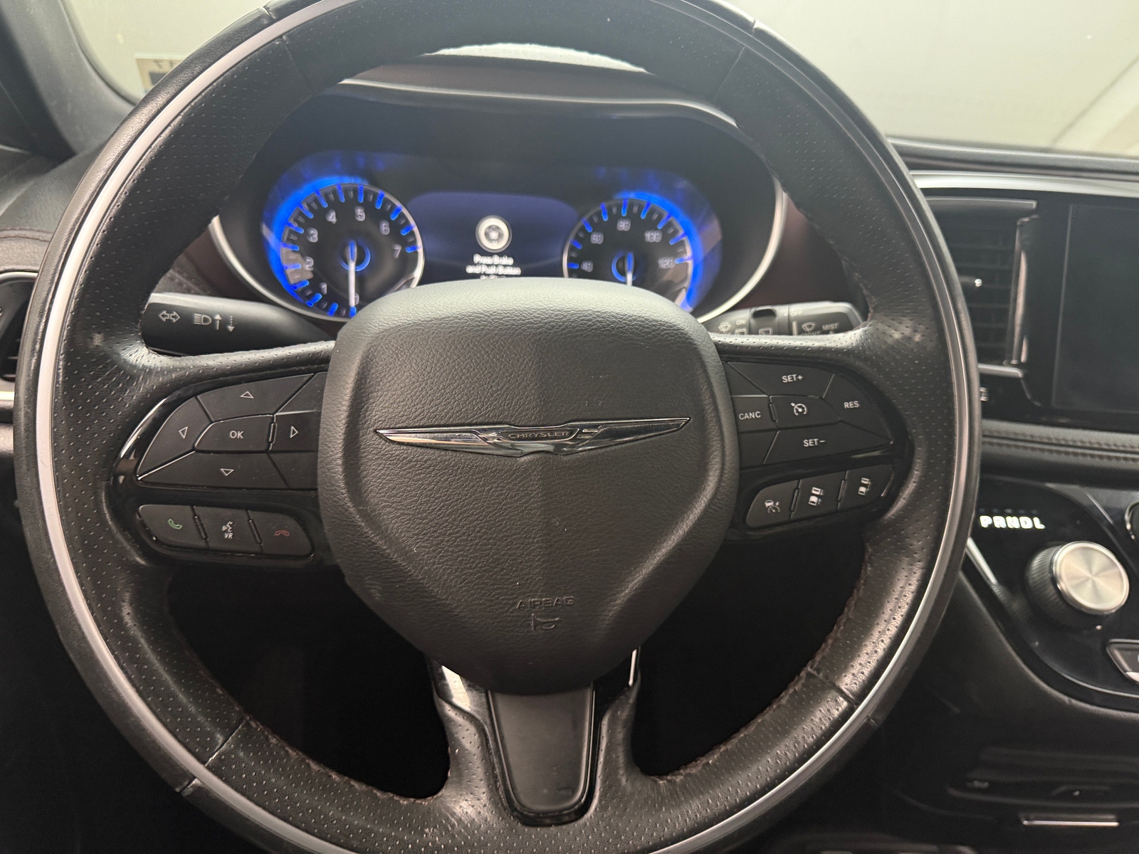 Thumbnail: 2020 Chrysler Pacifica - 4