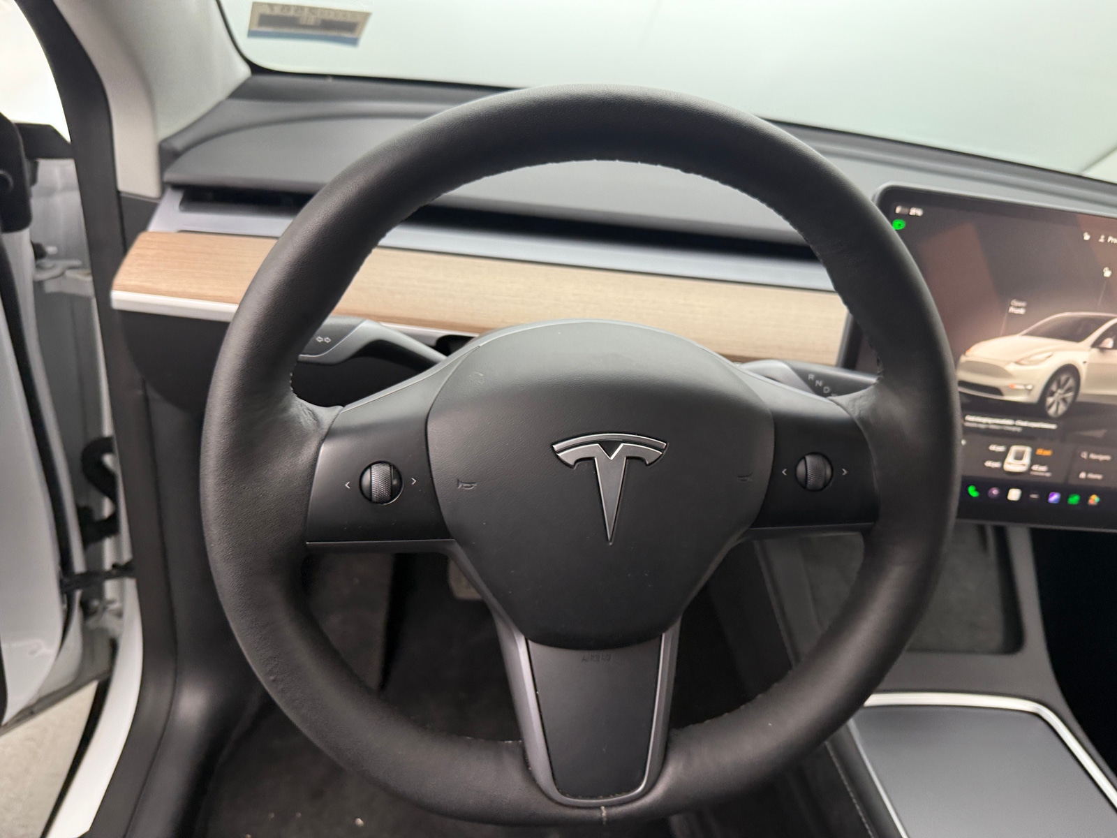 Thumbnail: 2023 Tesla Model Y - 4