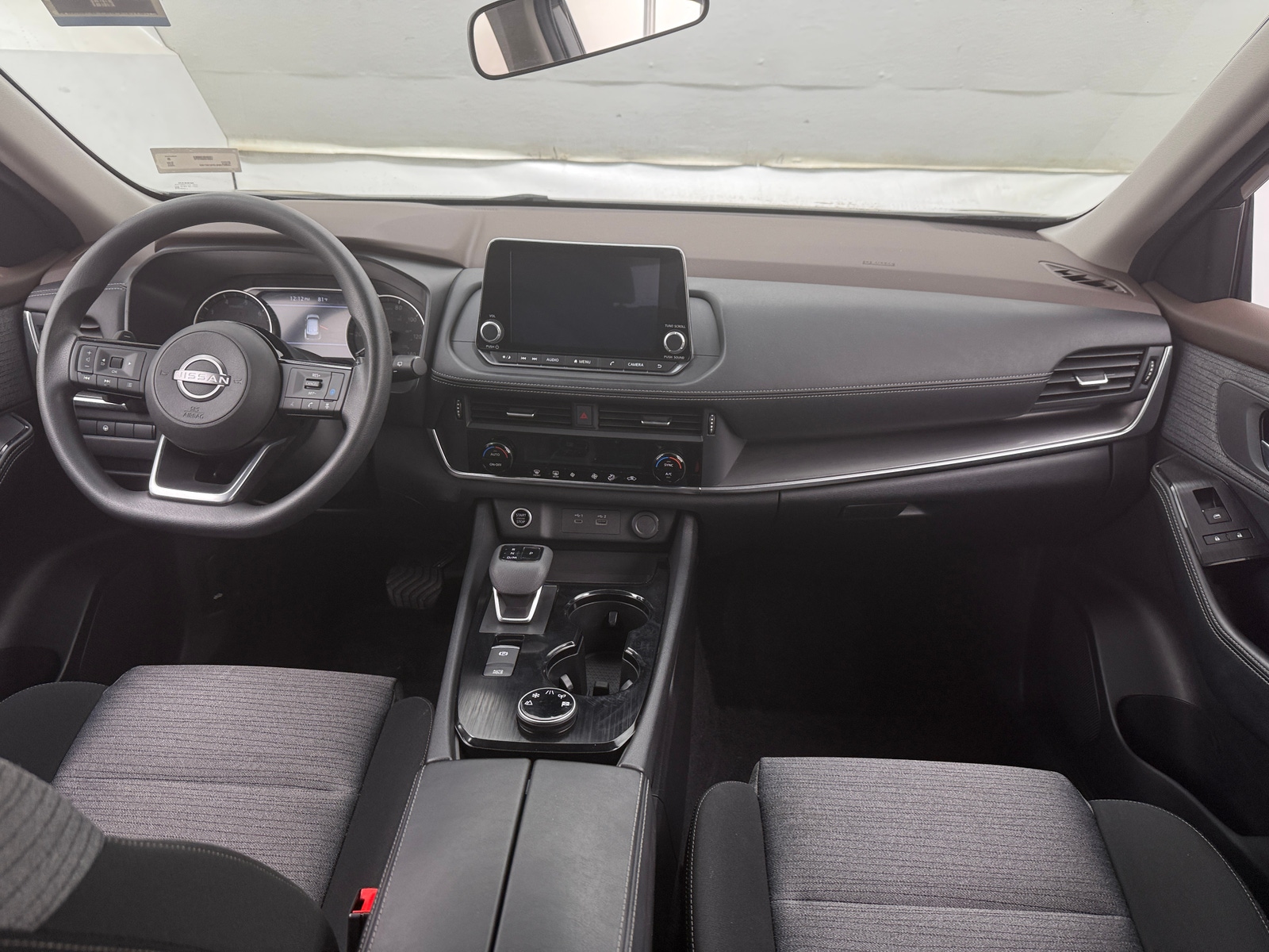 Thumbnail: 2023 Nissan Rogue - 3