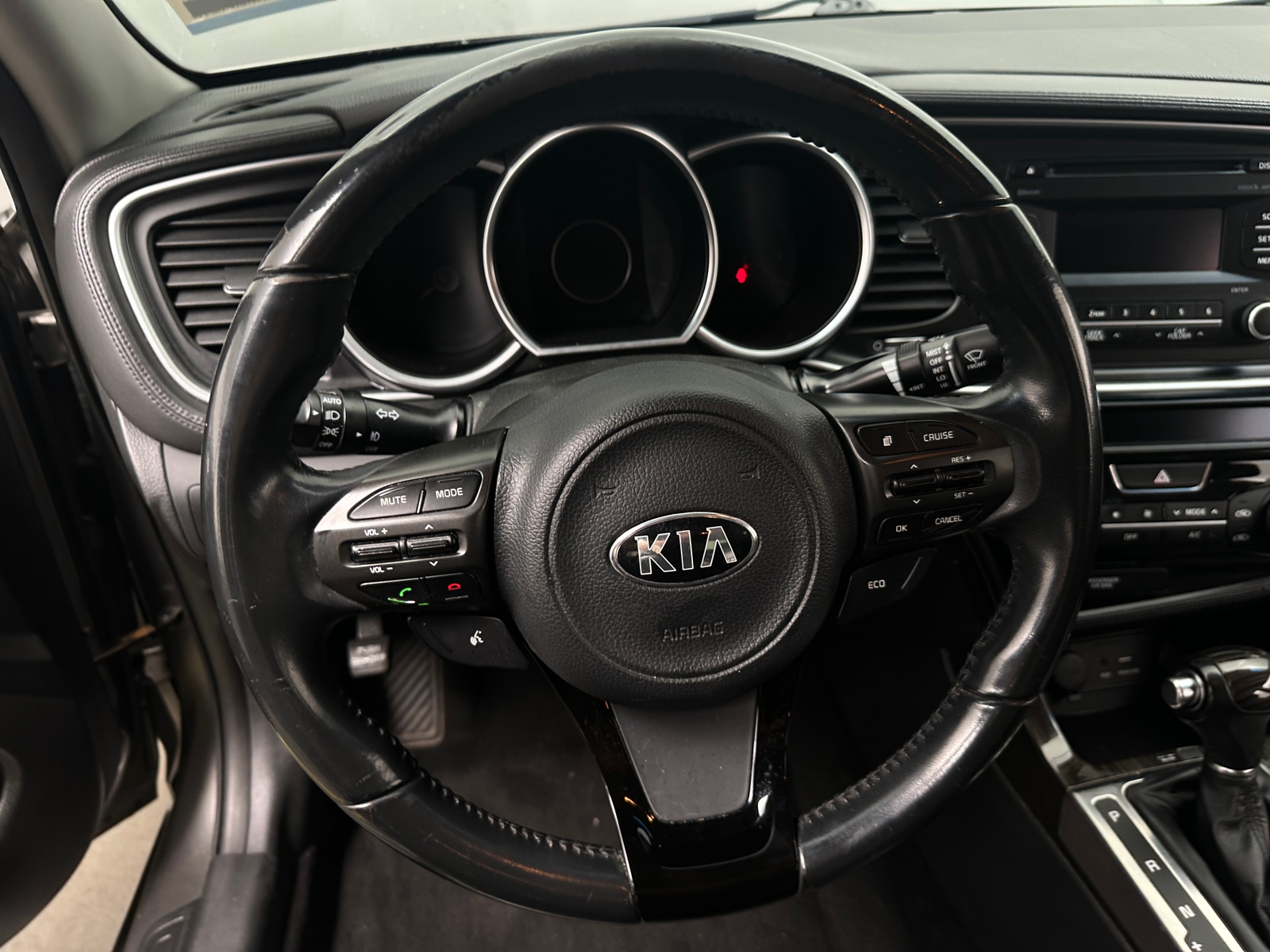 Thumbnail: 2015 Kia Optima - 4