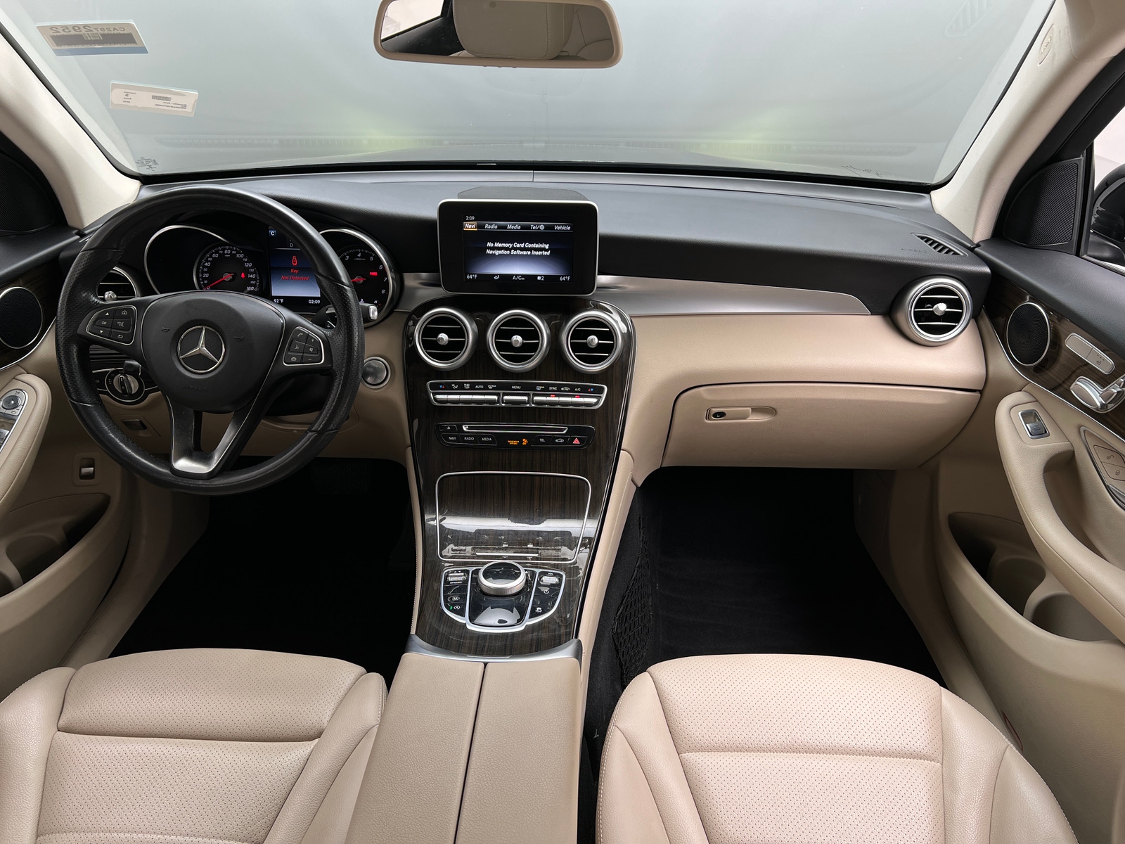 Thumbnail: 2019 Mercedes-Benz GLC - 2
