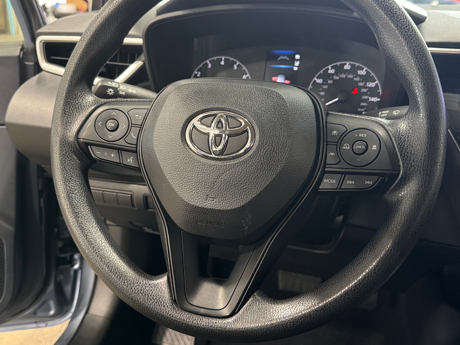 Thumbnail: 2023 Toyota Corolla - 5