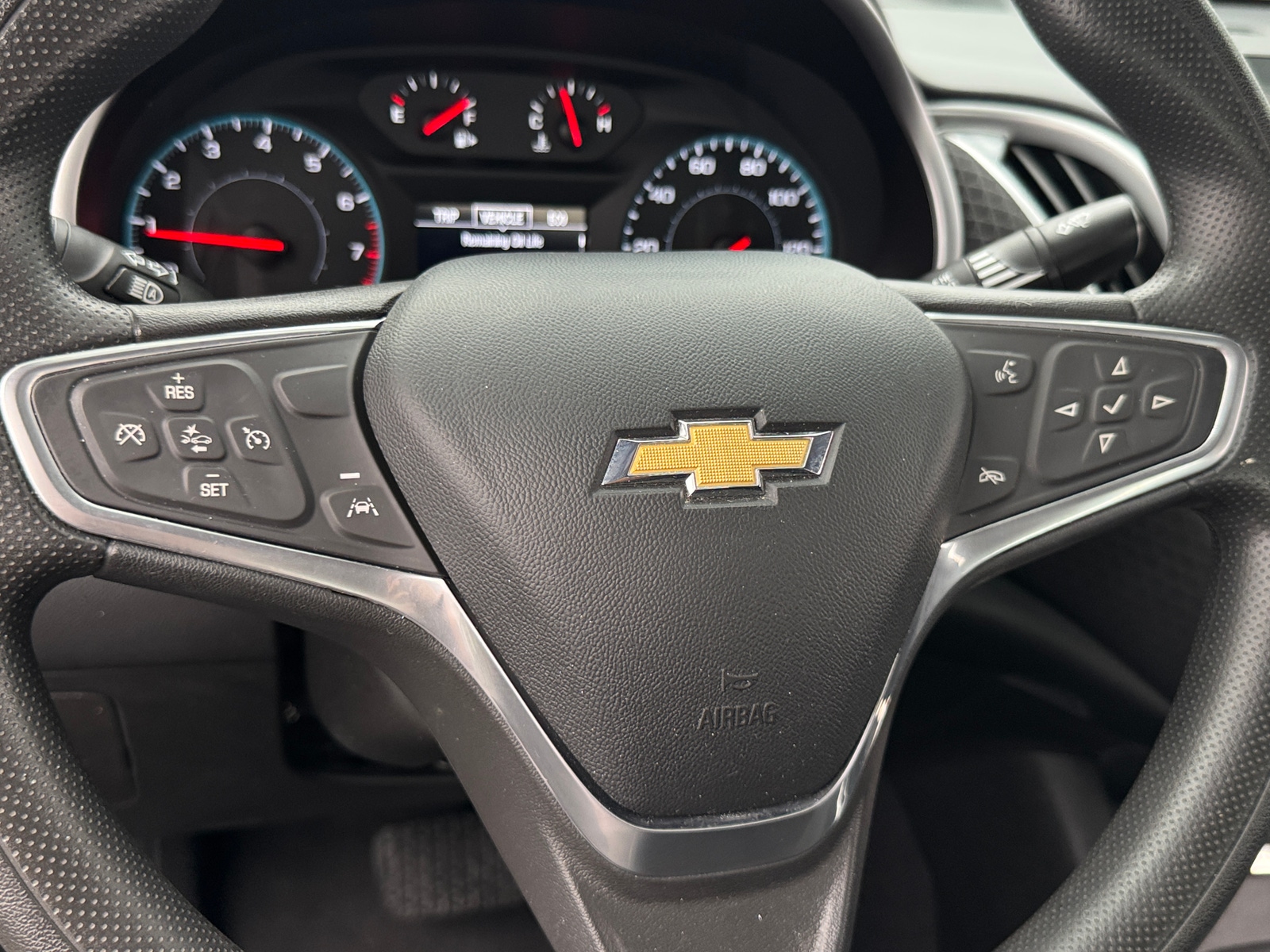 Thumbnail: 2023 Chevrolet Malibu - 5