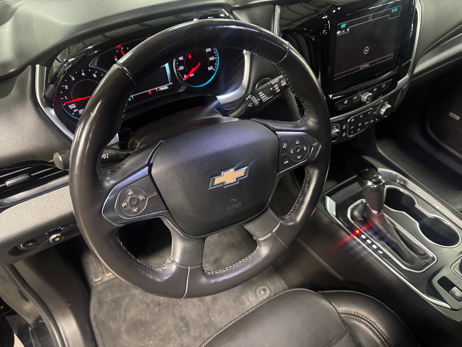 Thumbnail: 2019 Chevrolet Traverse - 4