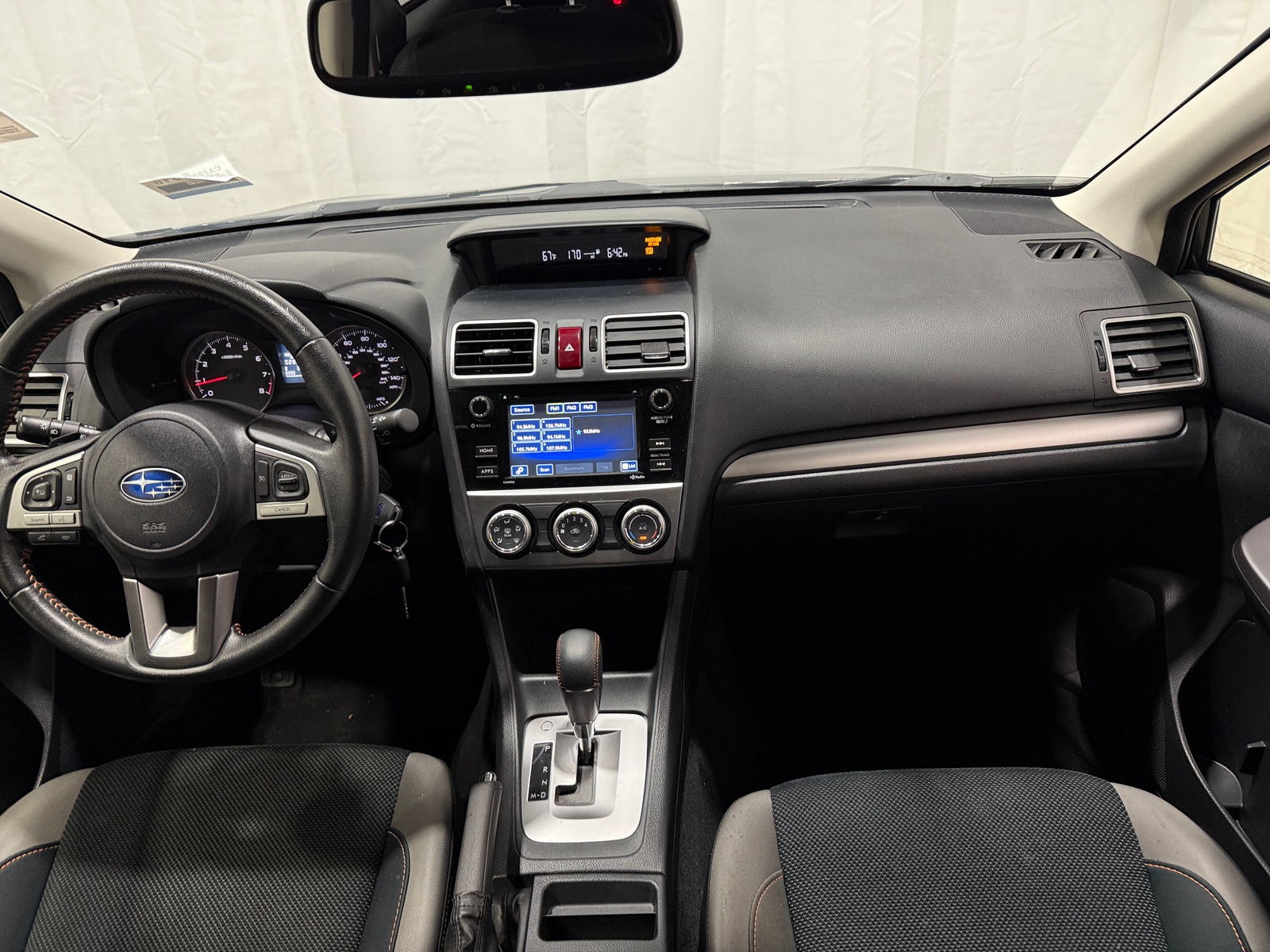 Thumbnail: 2016 Subaru Crosstrek - 3