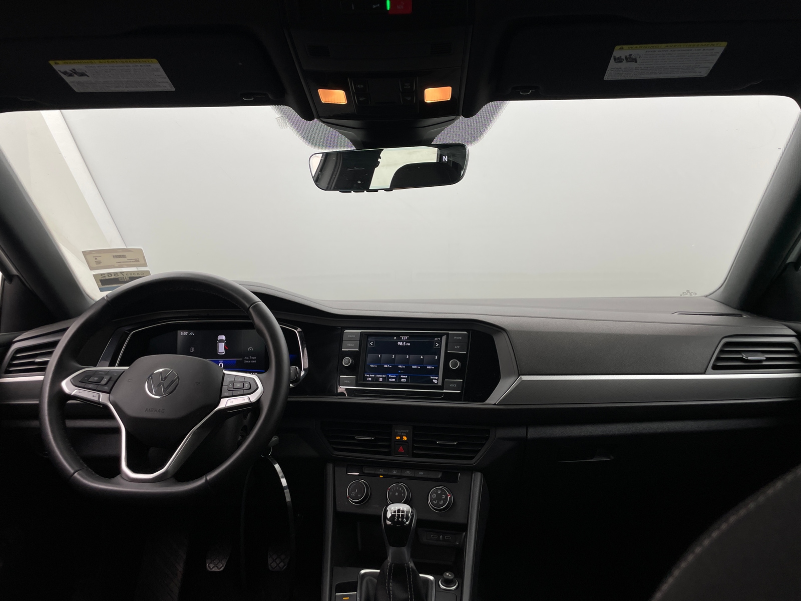 Thumbnail: 2022 Volkswagen Jetta - 3