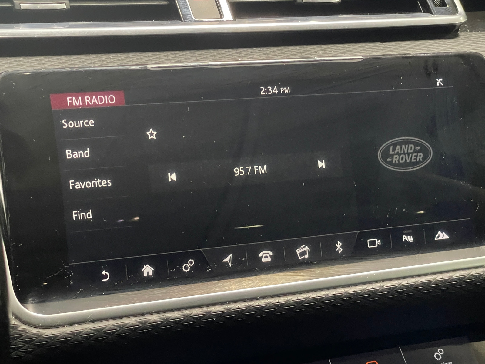 Thumbnail: 2018 Land Rover Range Rover Velar - 3
