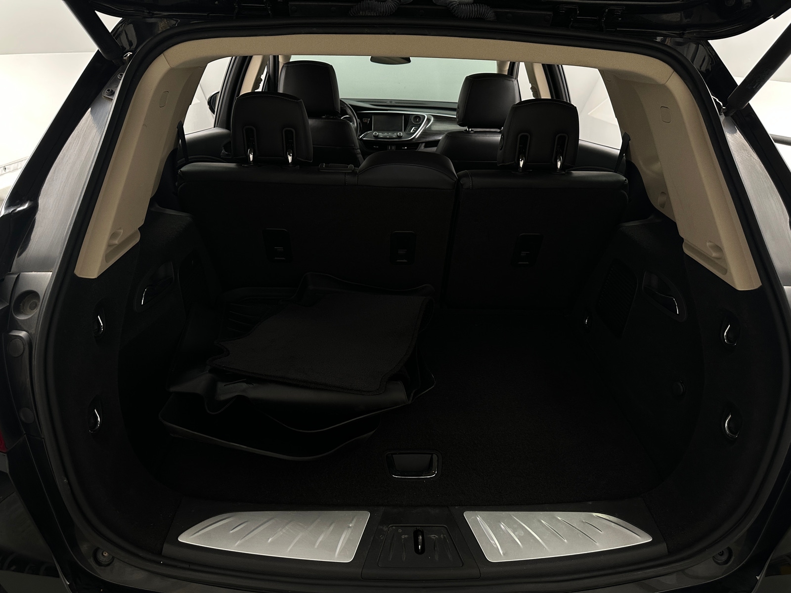Thumbnail: 2017 Buick Envision - 6