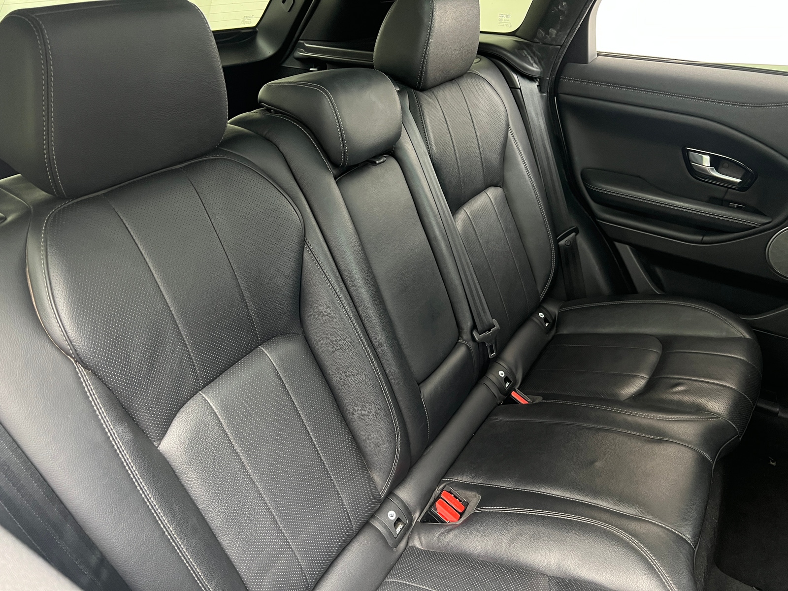 Thumbnail: 2018 Land Rover Range Rover Evoque - 5
