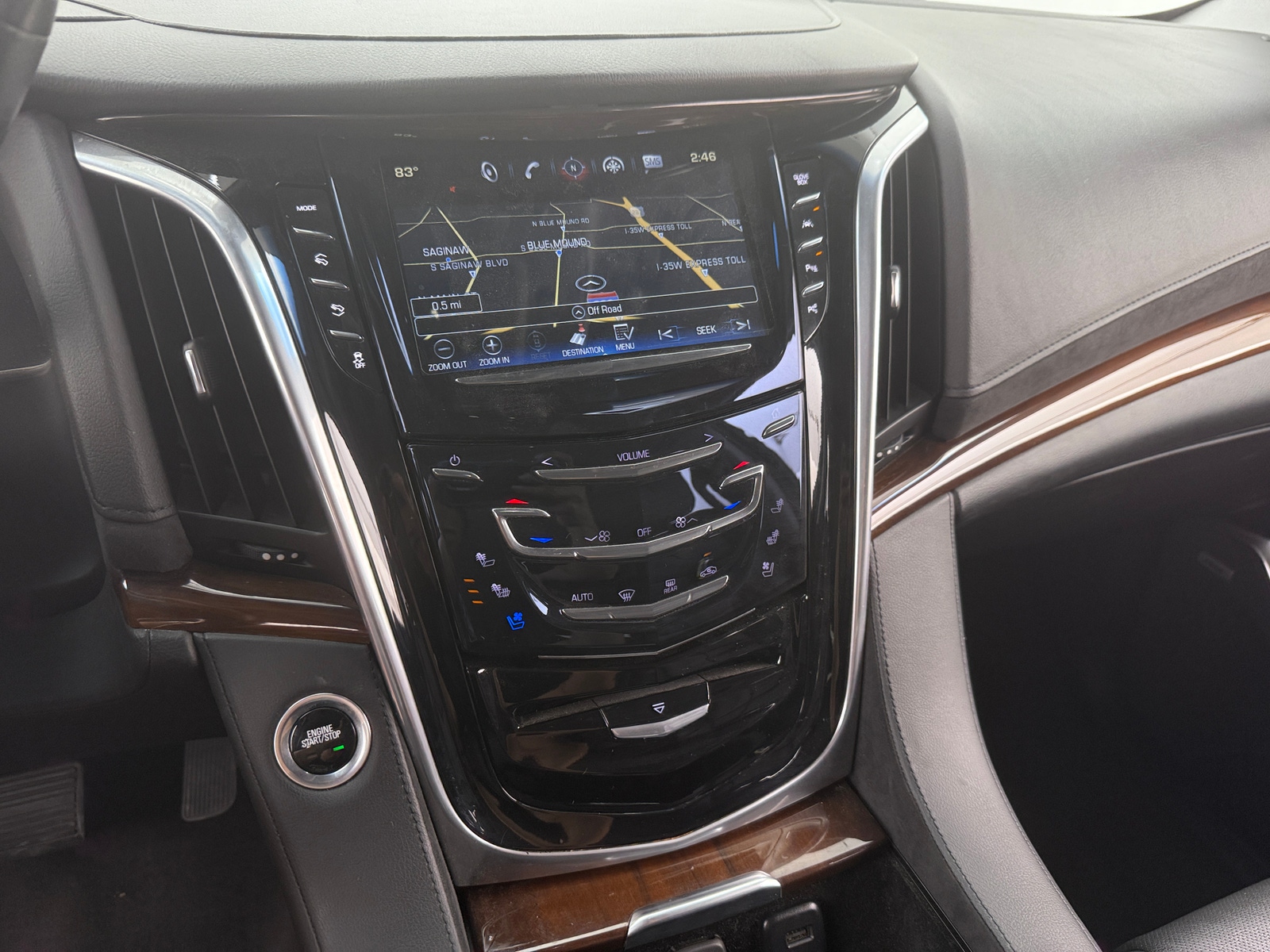 Thumbnail: 2020 Cadillac Escalade - 3