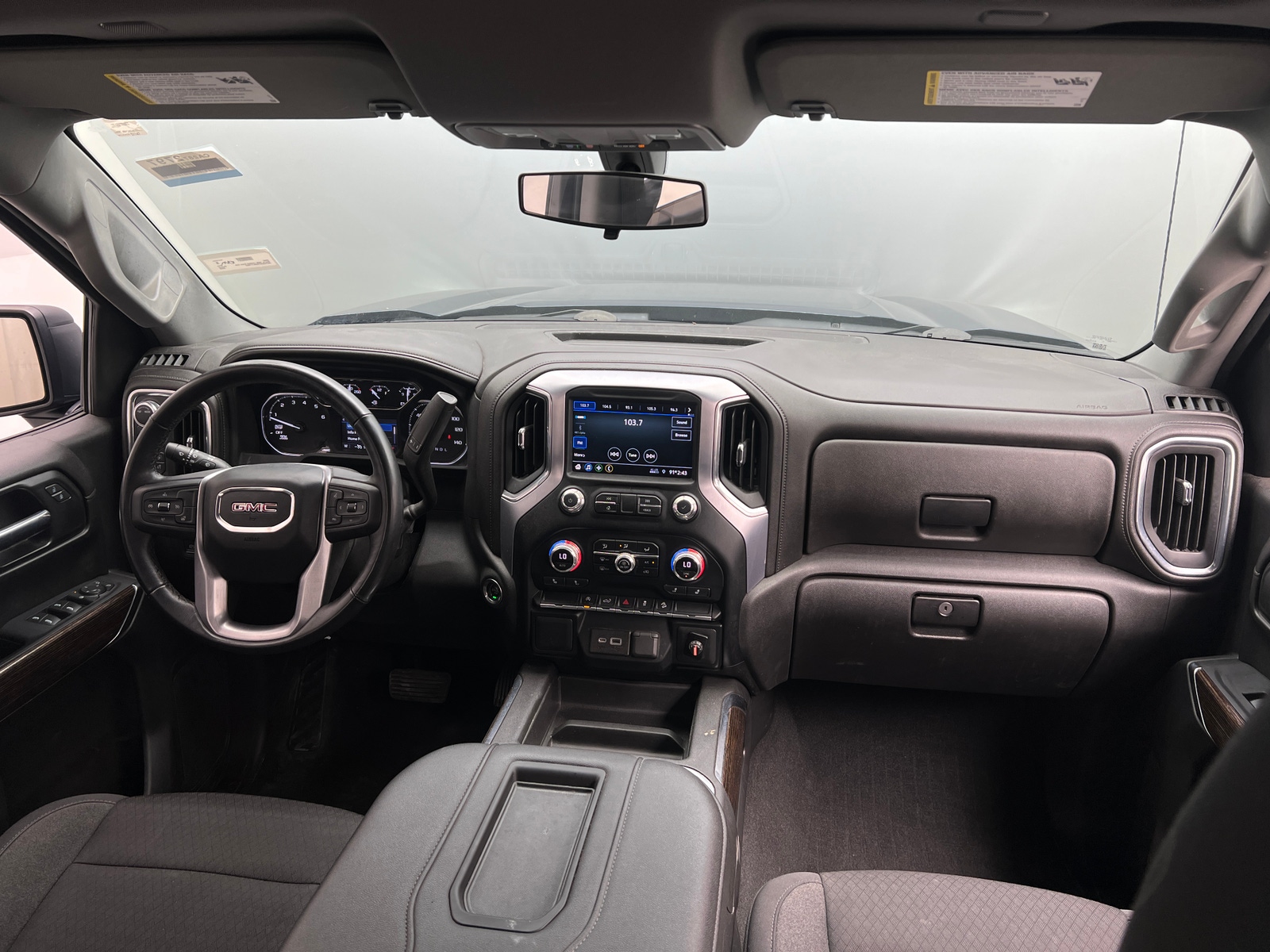 Thumbnail: 2022 GMC Sierra 1500 - 3