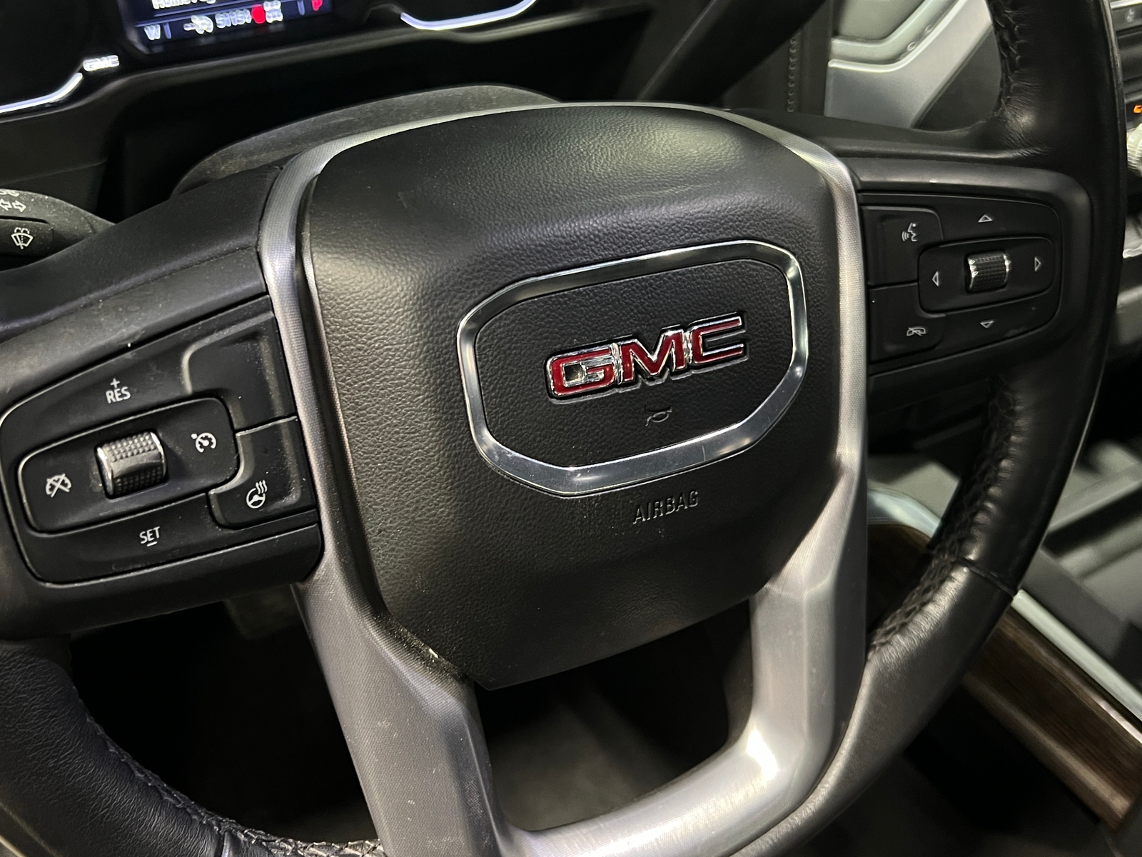 Thumbnail: 2022 GMC Sierra 1500 - 5