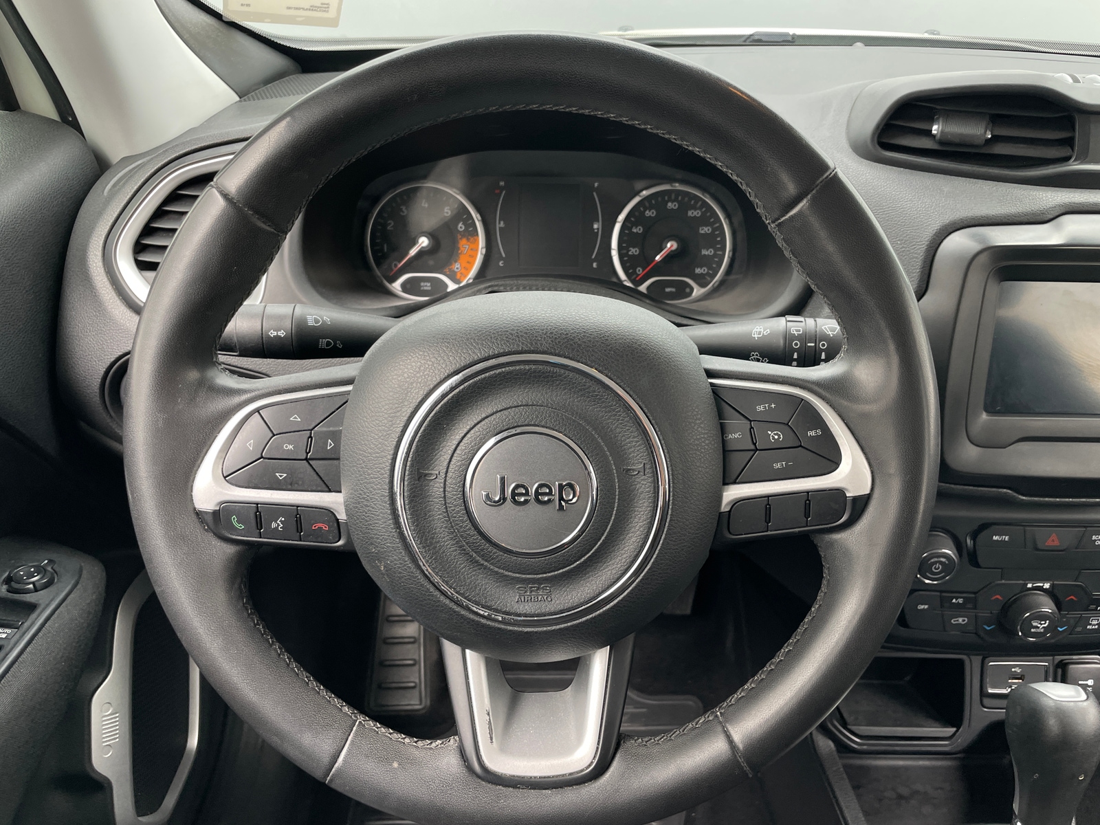 Thumbnail: 2018 Jeep Renegade - 5