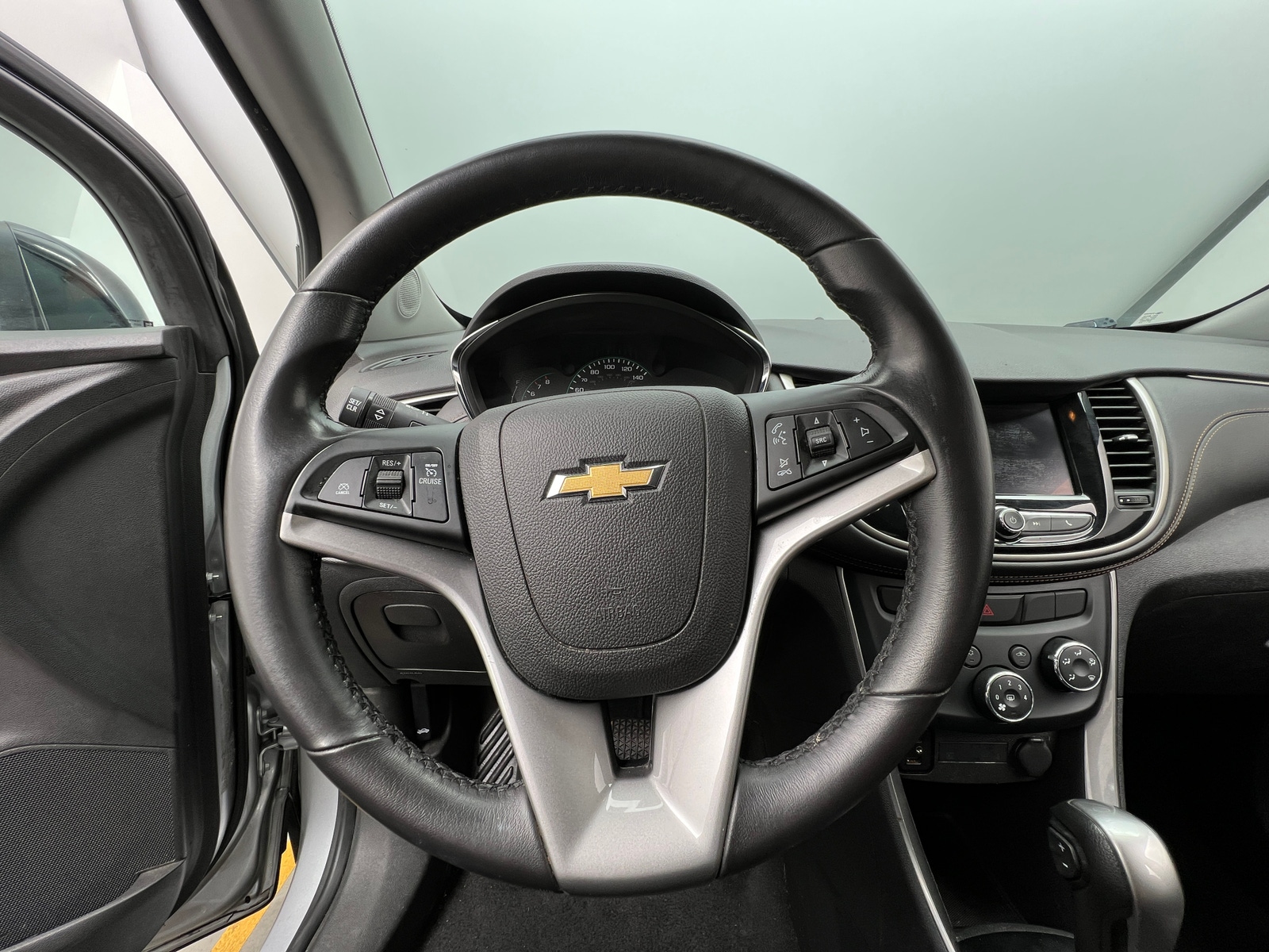 Thumbnail: 2020 Chevrolet Trax - 5