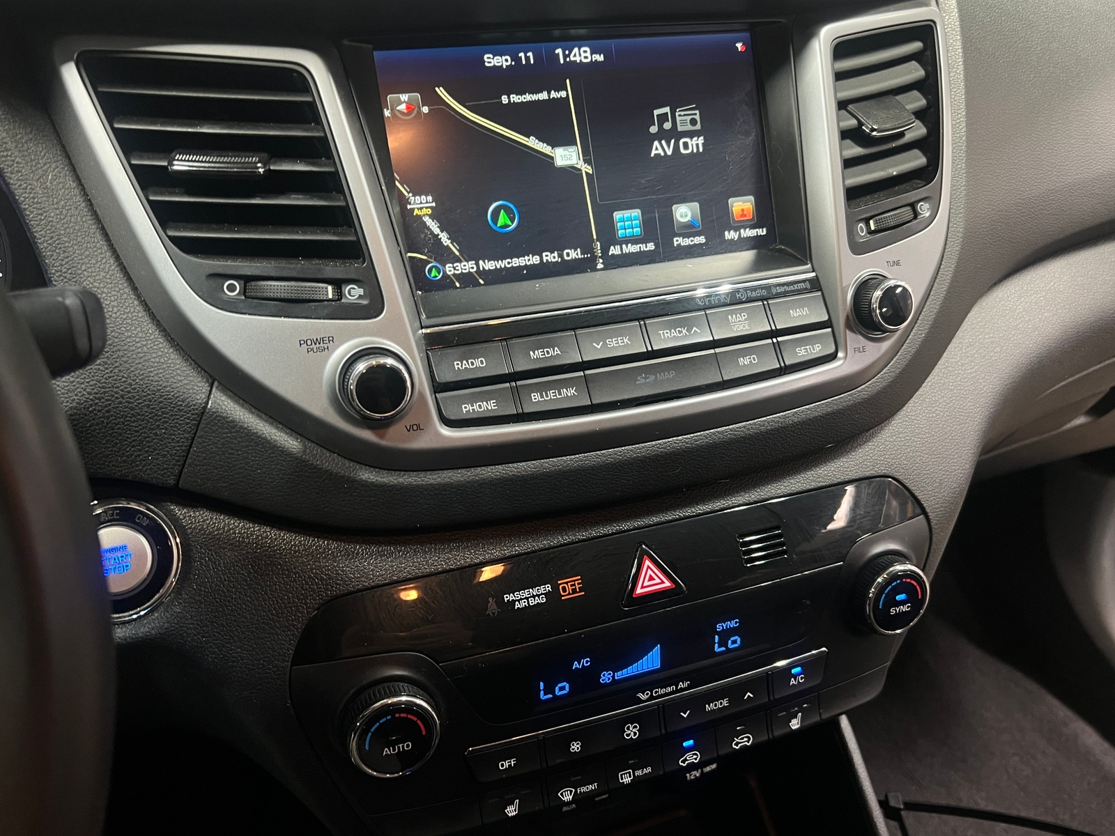 Thumbnail: 2017 Hyundai Tucson - 3