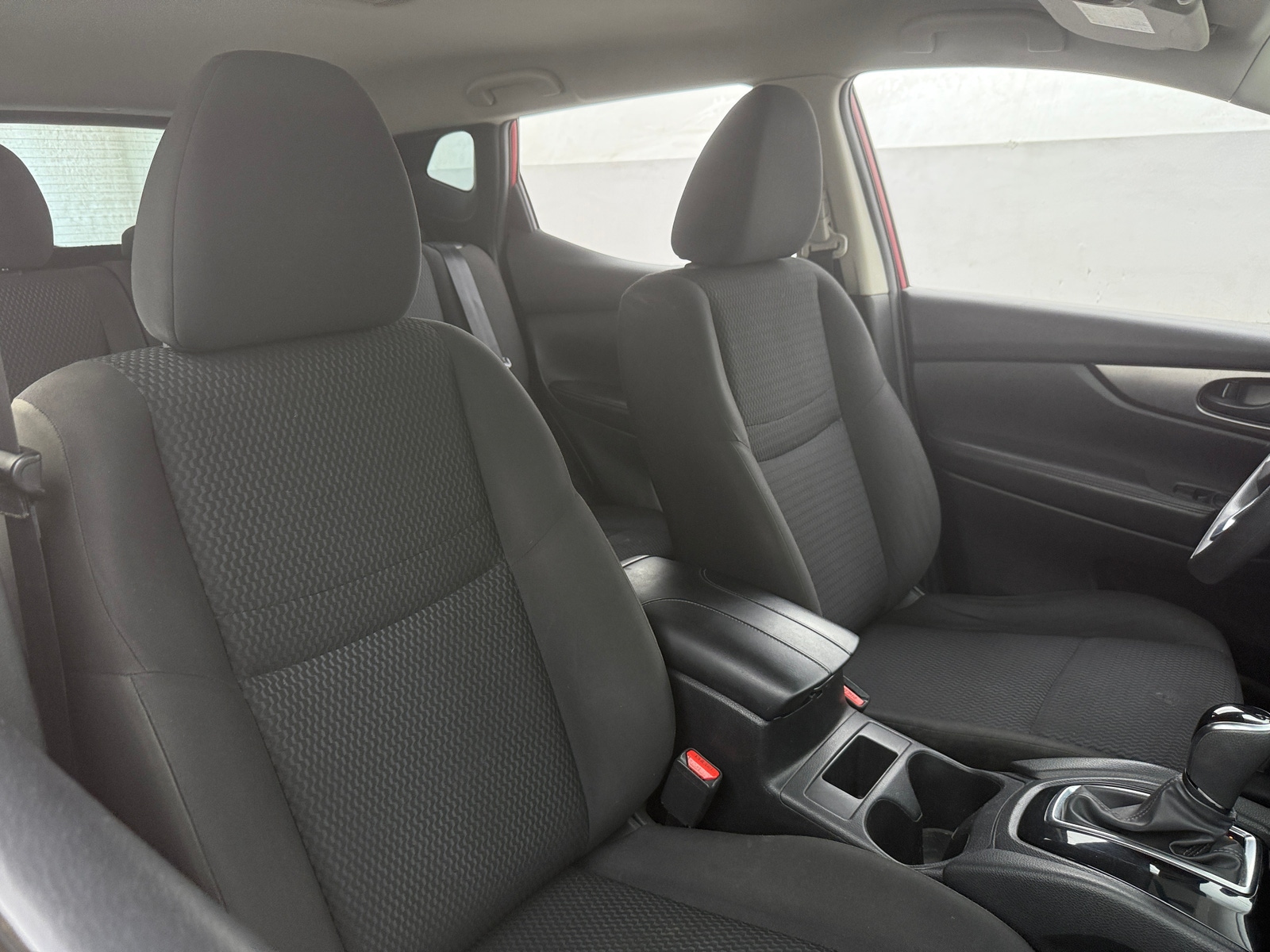 Thumbnail: 2018 Nissan Rogue Sport - 2