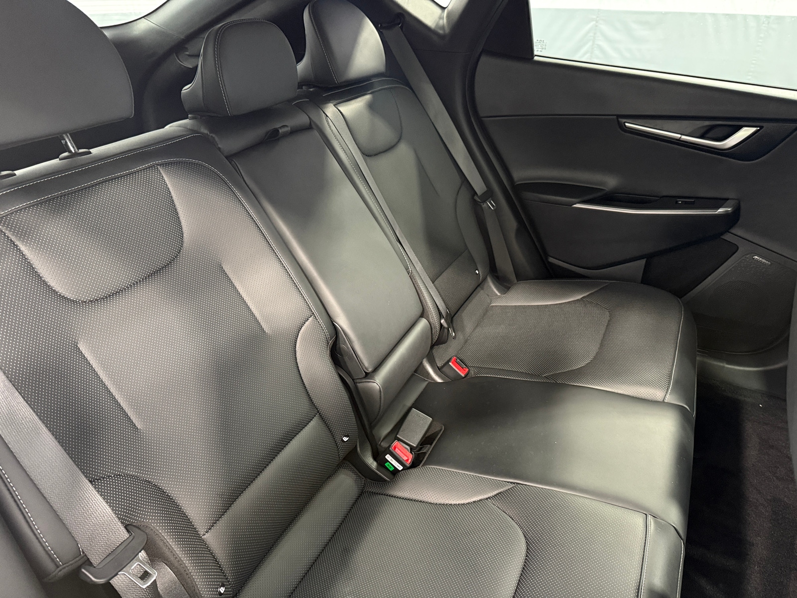 Thumbnail: 2023 Kia EV6 - 5
