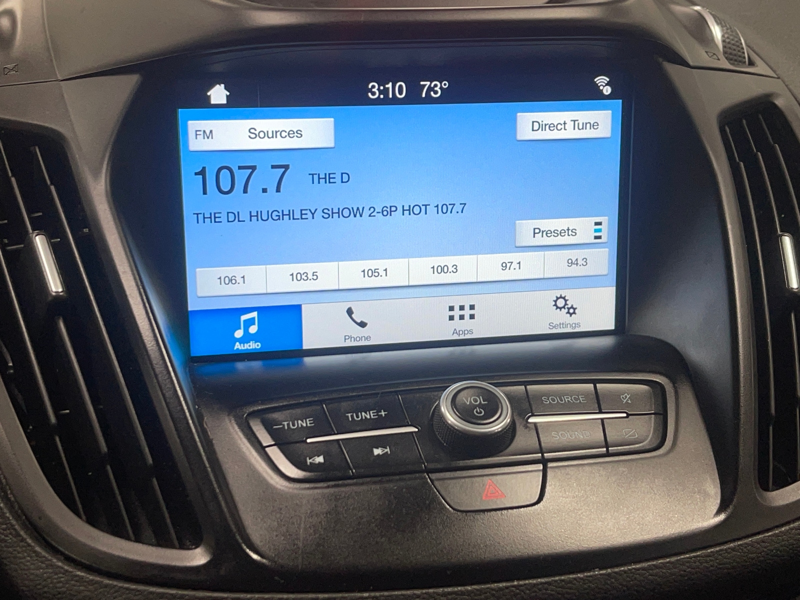 Thumbnail: 2019 Ford Escape - 3